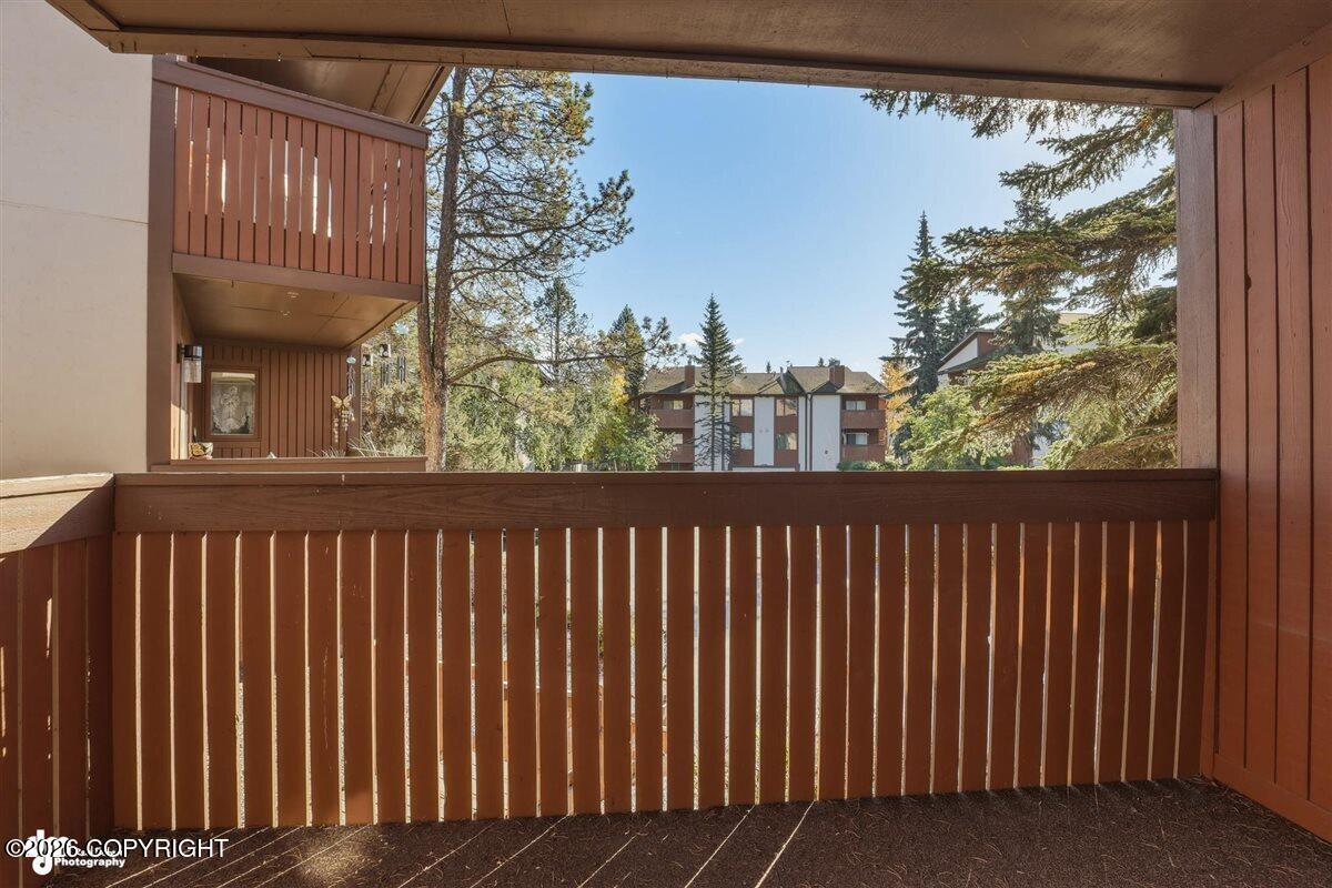 7230 Huntsman Circle E Property Photo 11