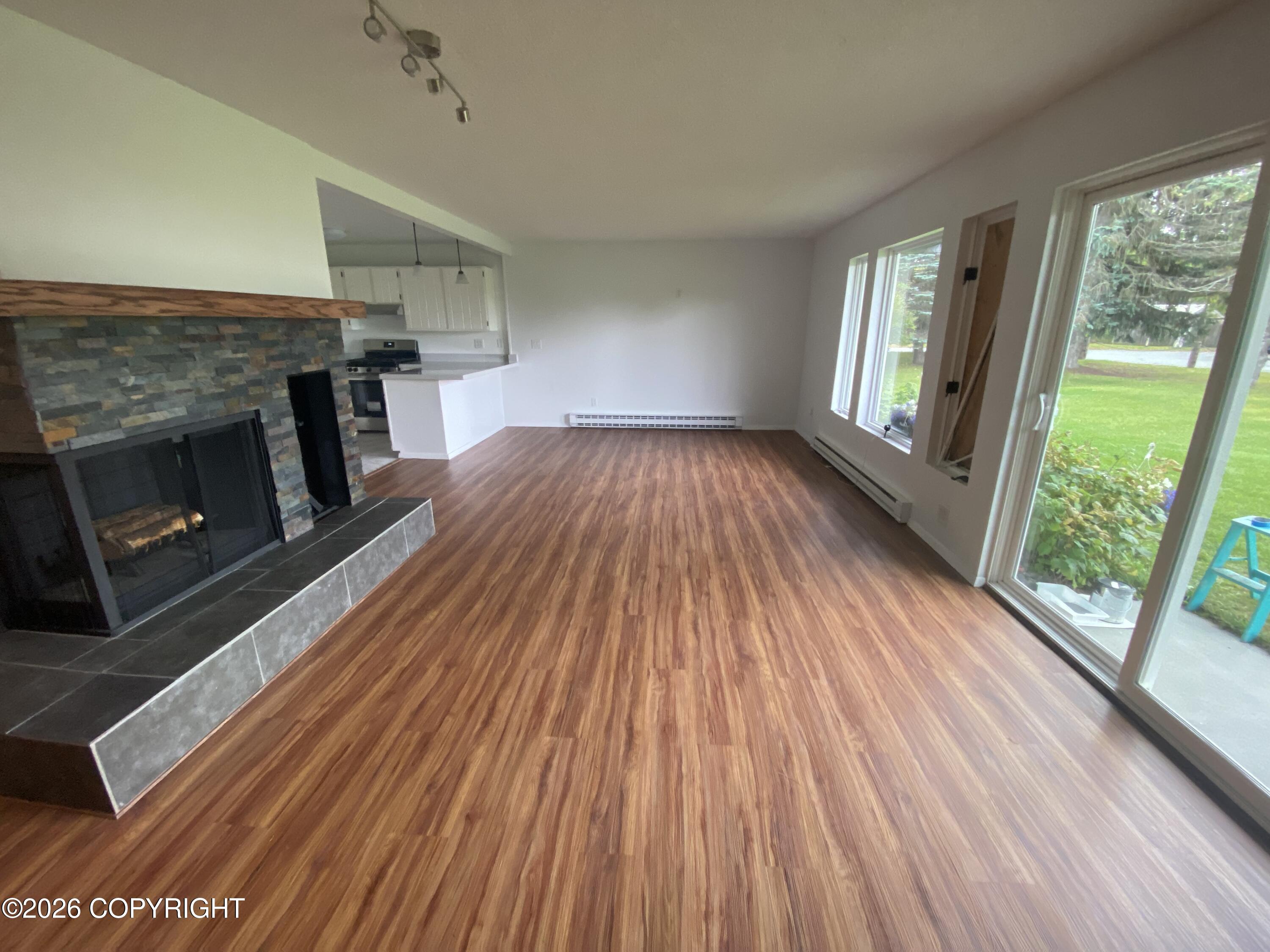5402 W Dimond Boulevard #a1 Property Photo 4