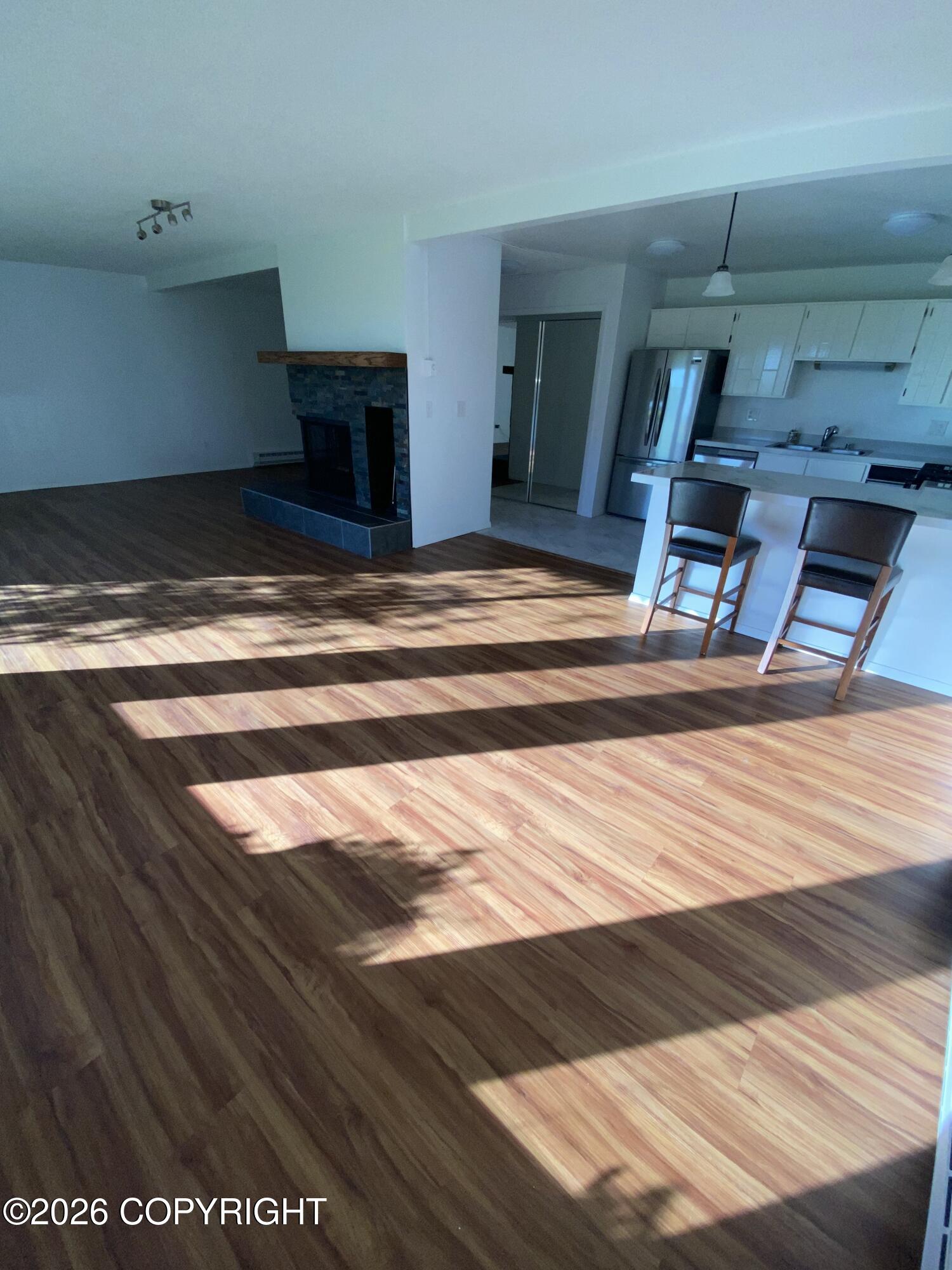 5402 W Dimond Boulevard #a1 Property Photo 6