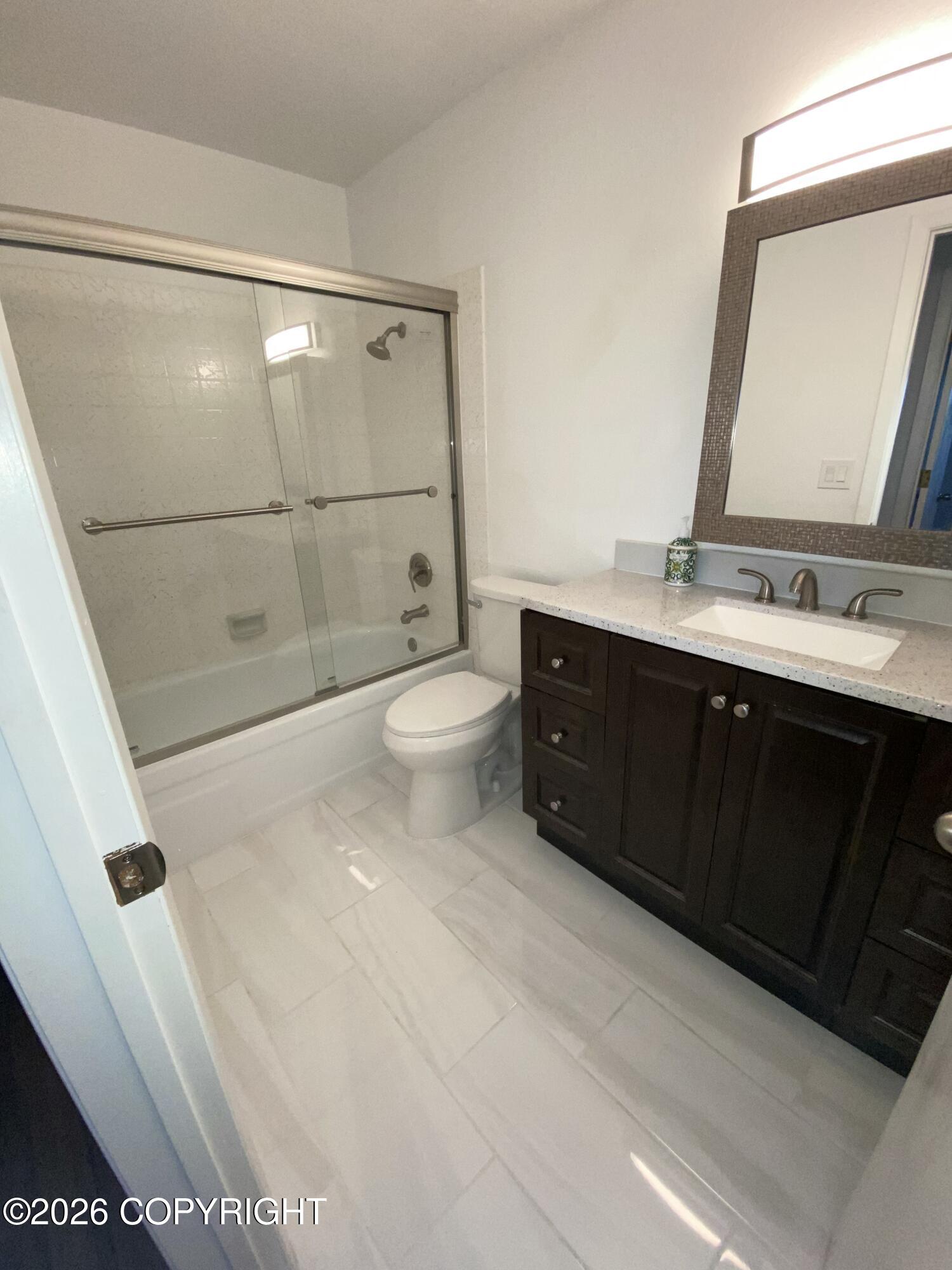 5402 W Dimond Boulevard #a1 Property Photo 12
