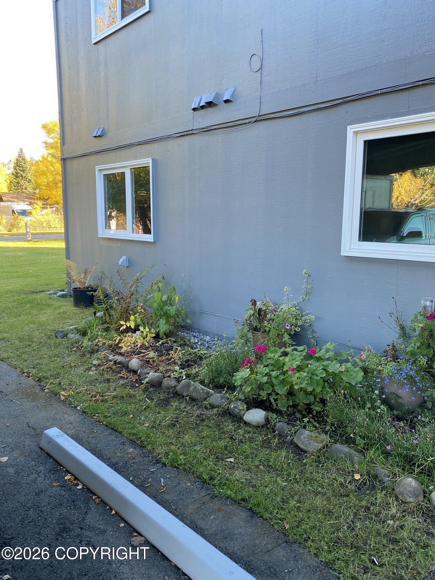 5402 W Dimond Boulevard #a1 Property Photo 23