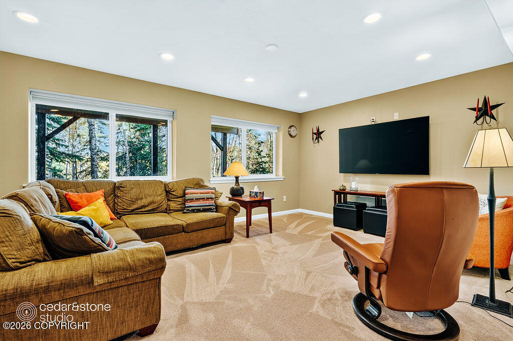 17729 Shasta Circle Property Photo 43