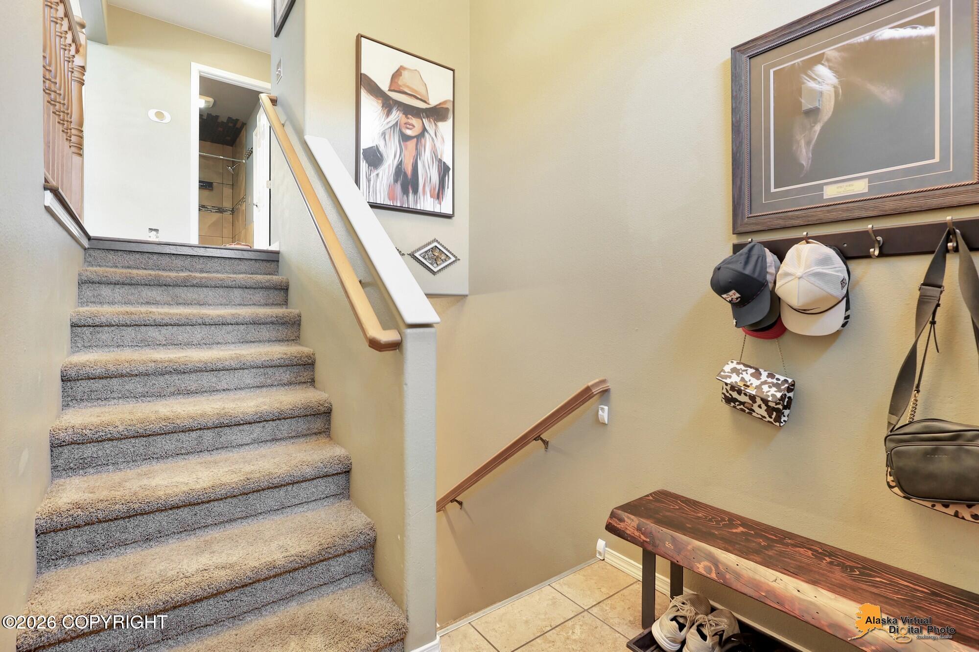 5534 College Meadow Circle Property Photo 2