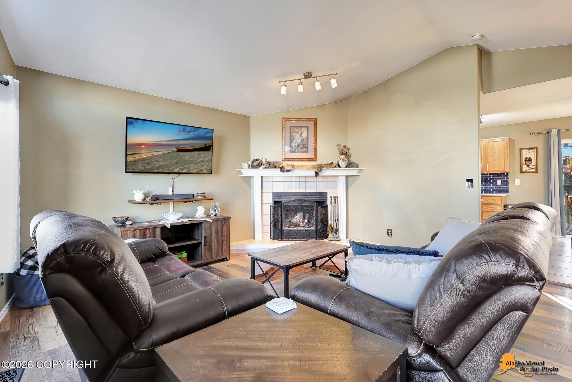 5534 College Meadow Circle Property Photo 7