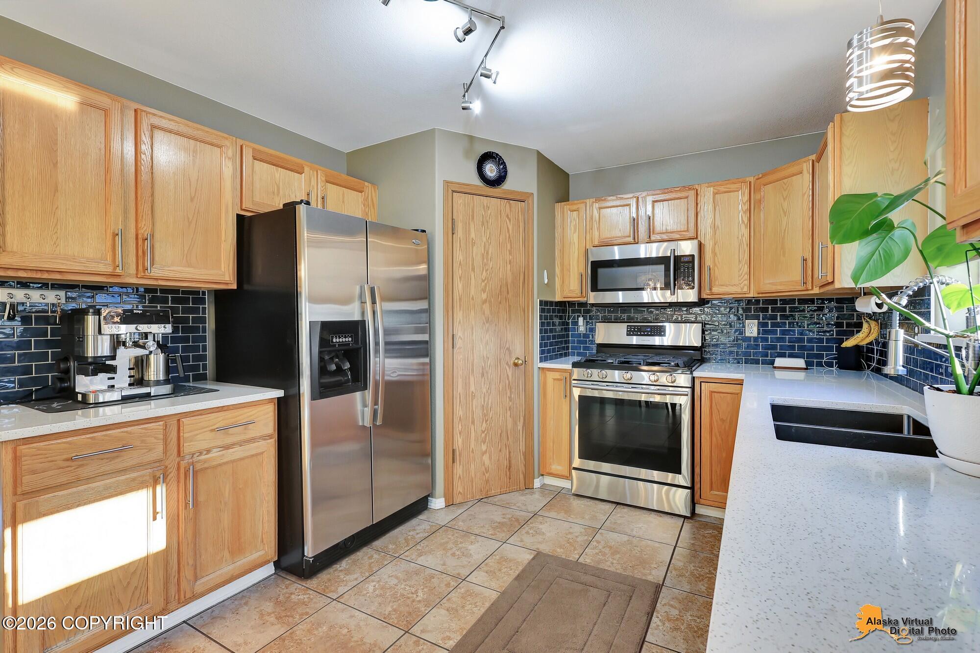 5534 College Meadow Circle Property Photo 15