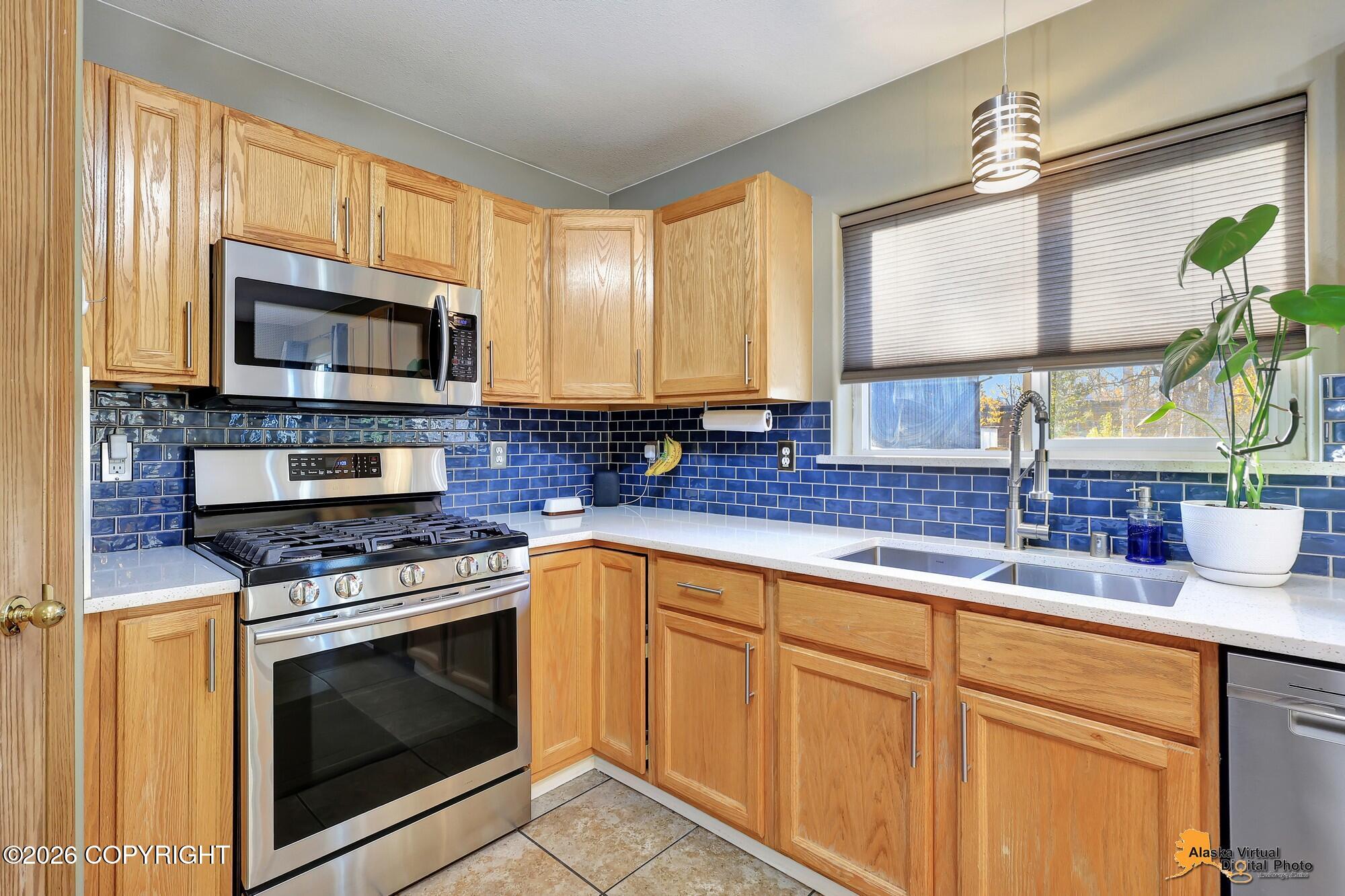 5534 College Meadow Circle Property Photo 18