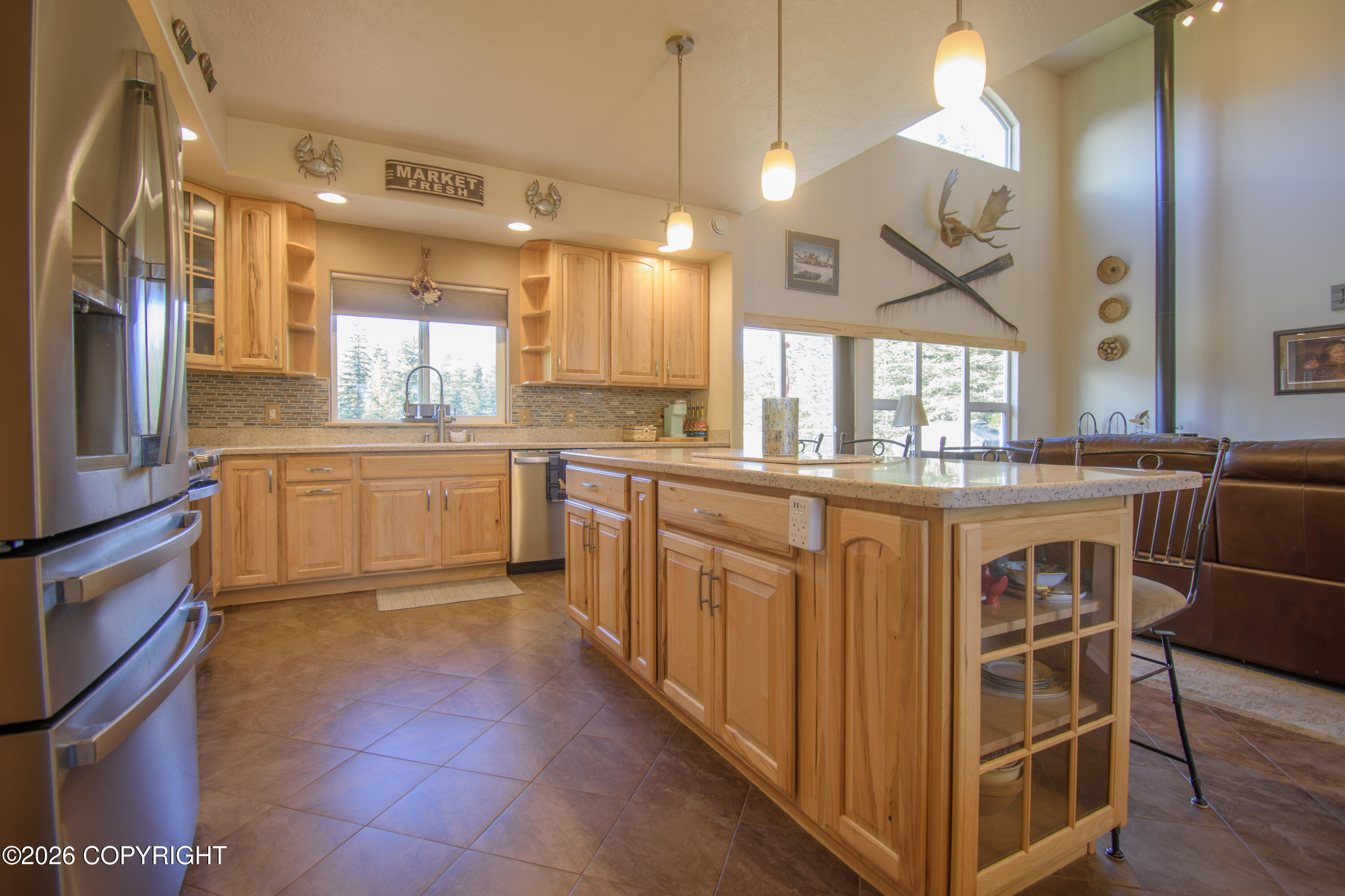 37555 Stone Hollow Drive Property Photo 3