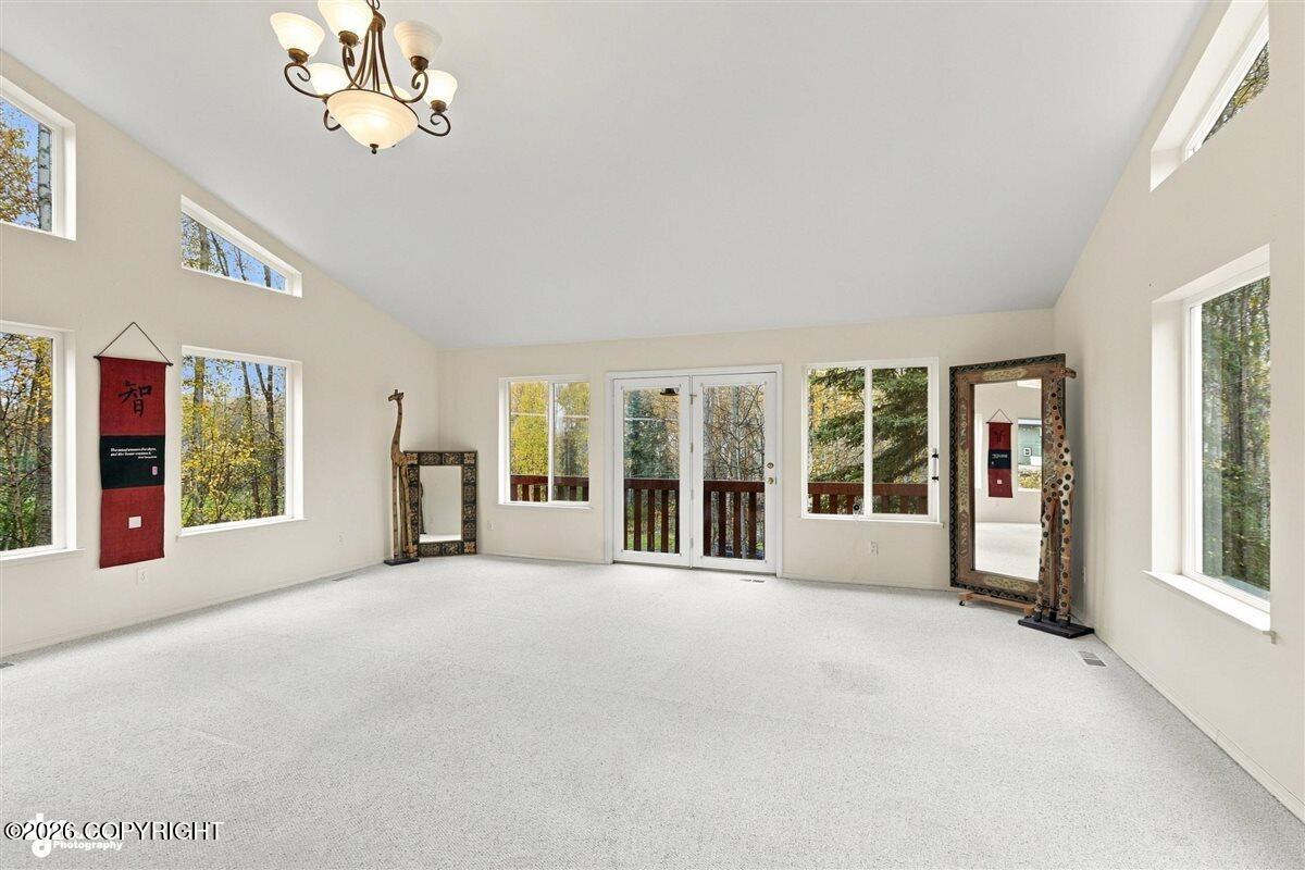 21500 River Park Drive Property Photo 8