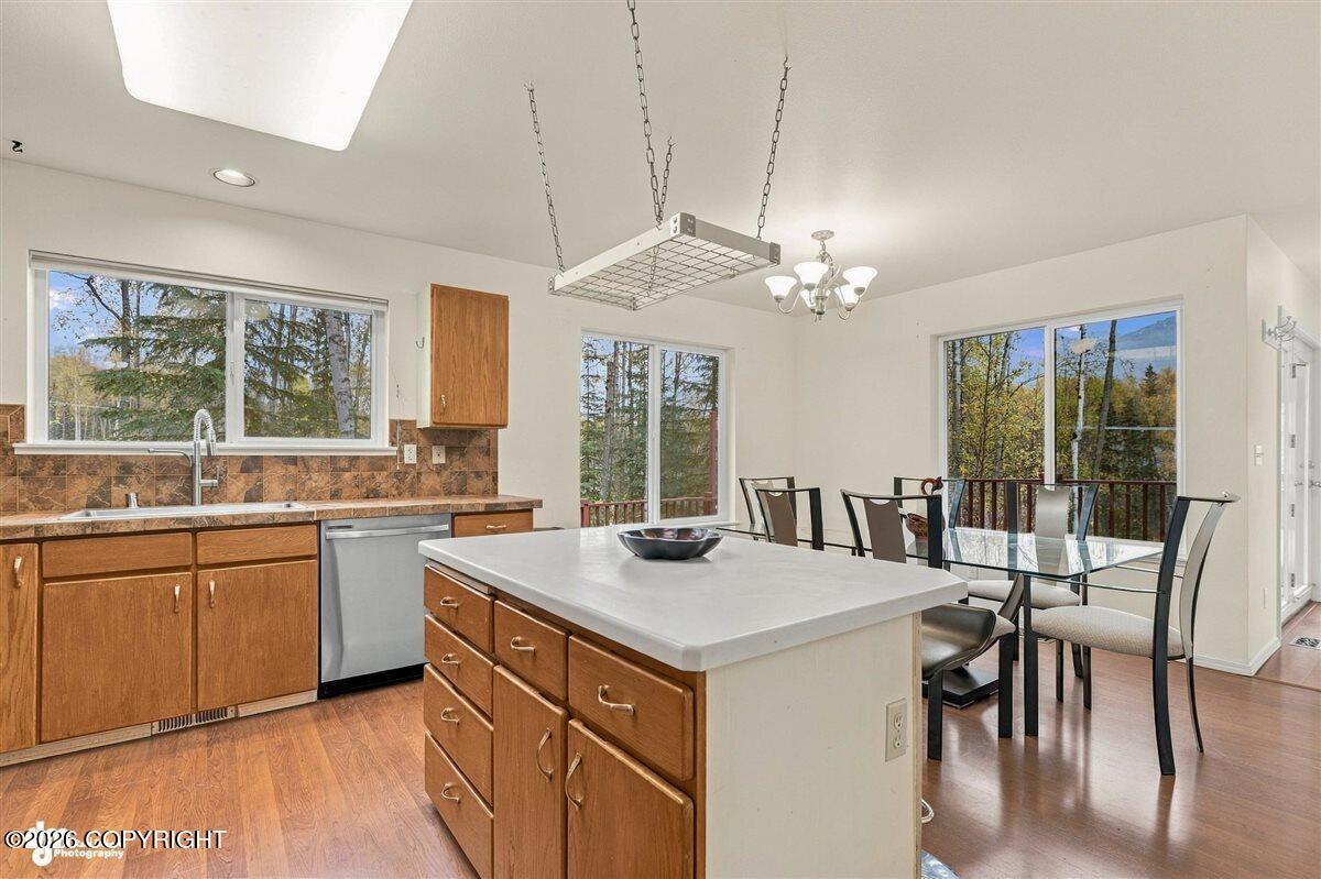 21500 River Park Drive Property Photo 18