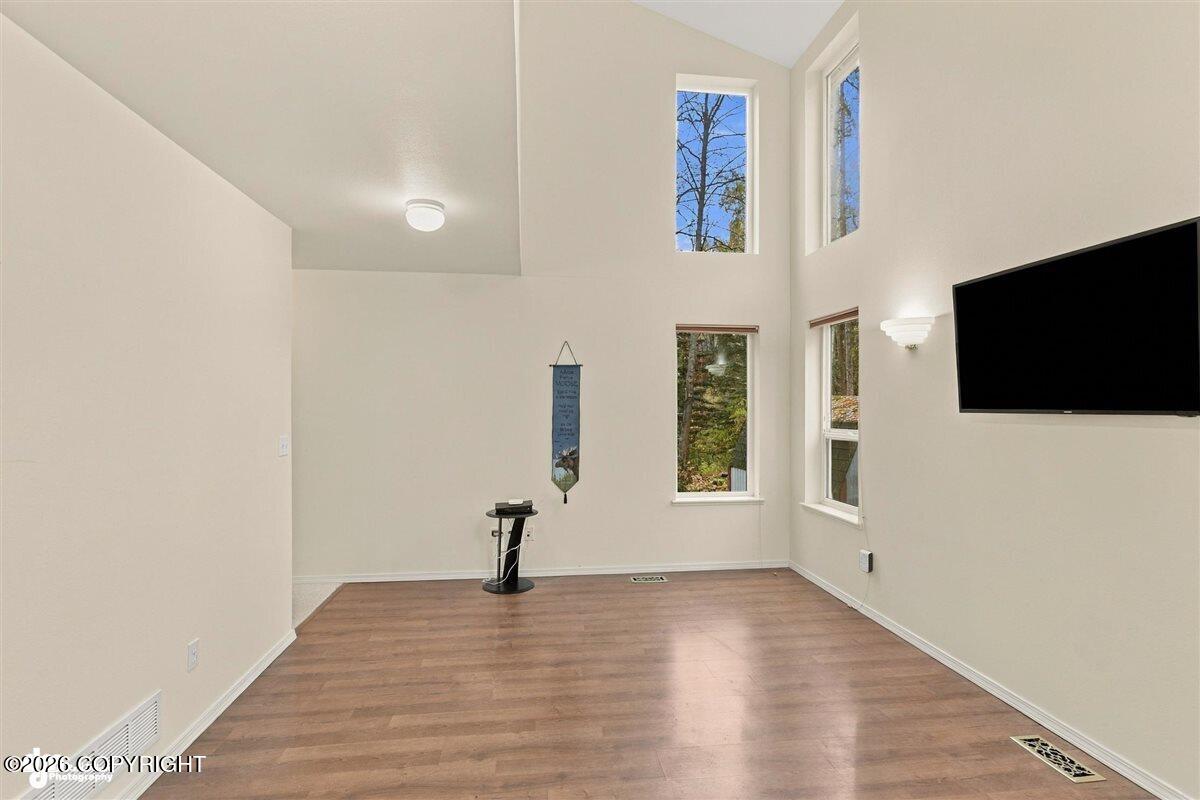 21500 River Park Drive Property Photo 21