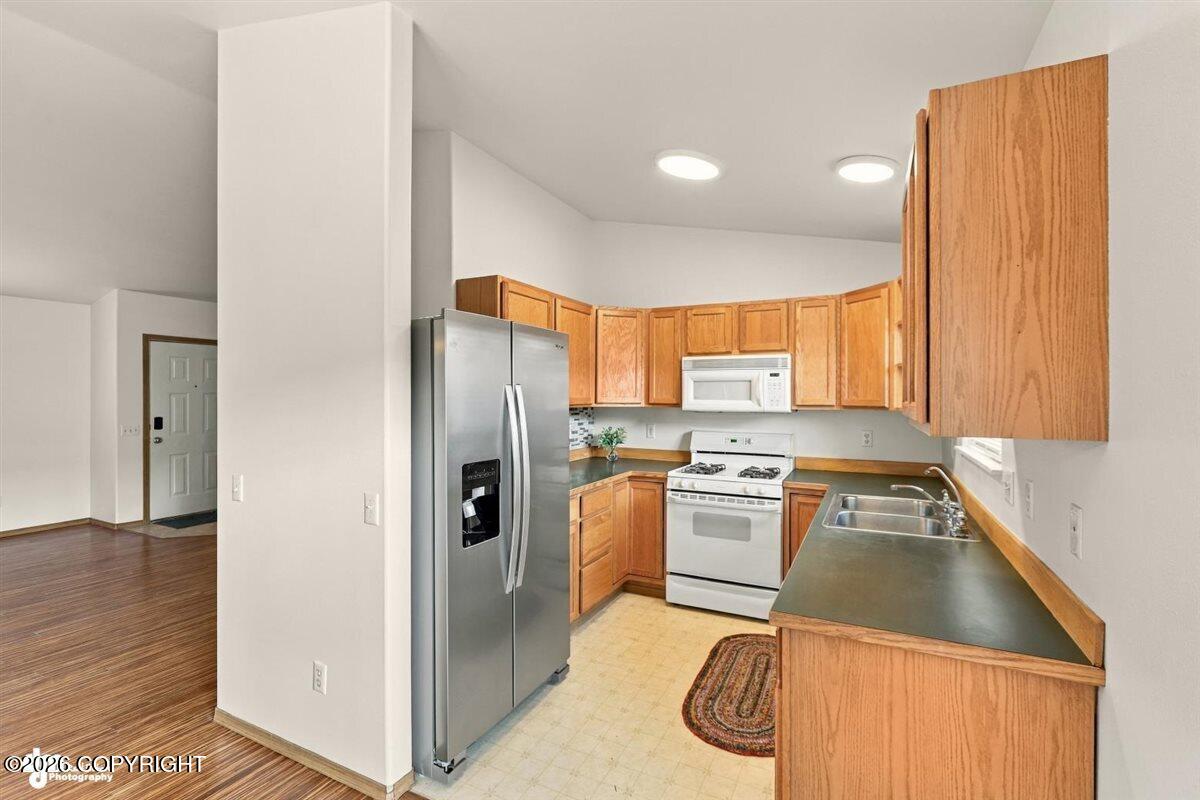 1151 Bentree Circle Property Photo 8