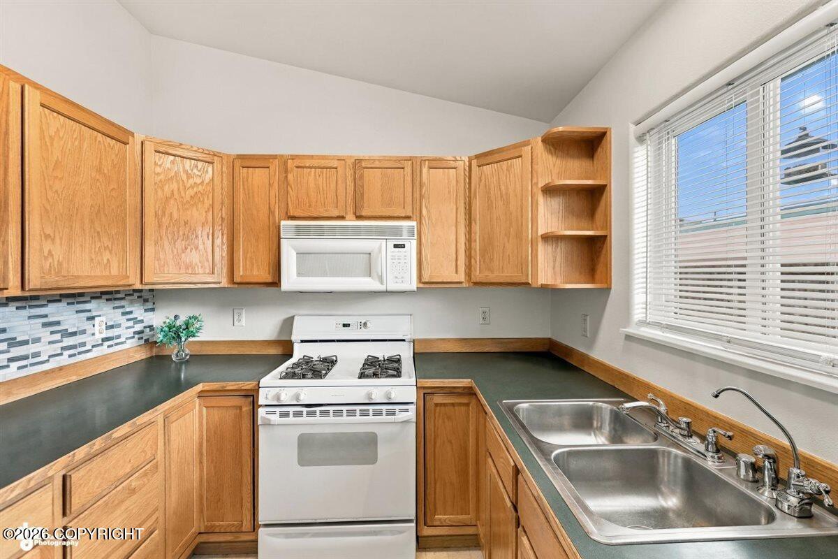 1151 Bentree Circle Property Photo 9