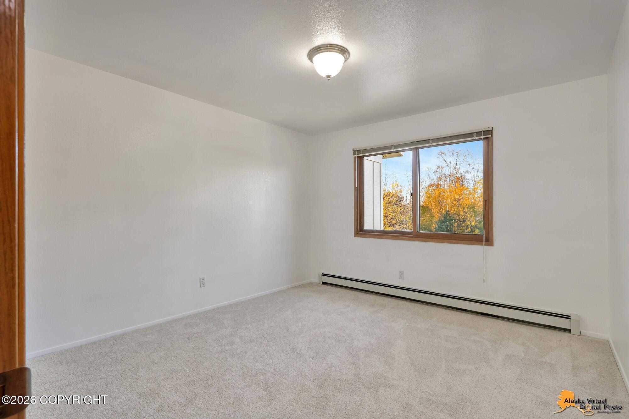 5608 E 40th Avenue #b301 Property Photo 31
