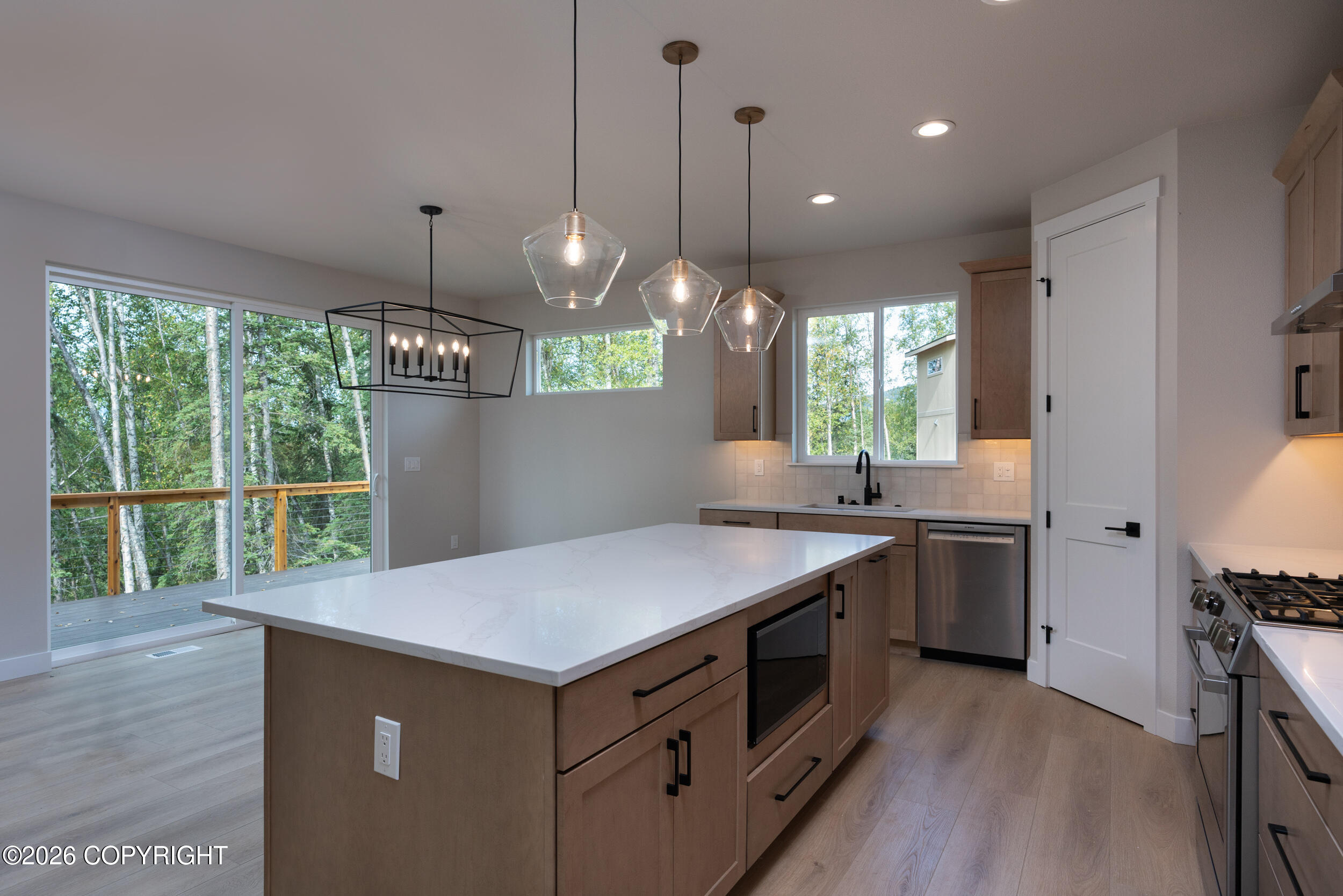 10974 Sky Ridge Drive Property Photo 11