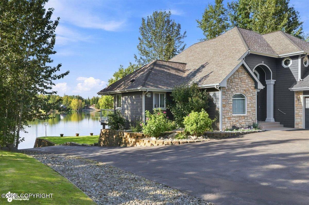 36225 Mere Circle Property Photo 4