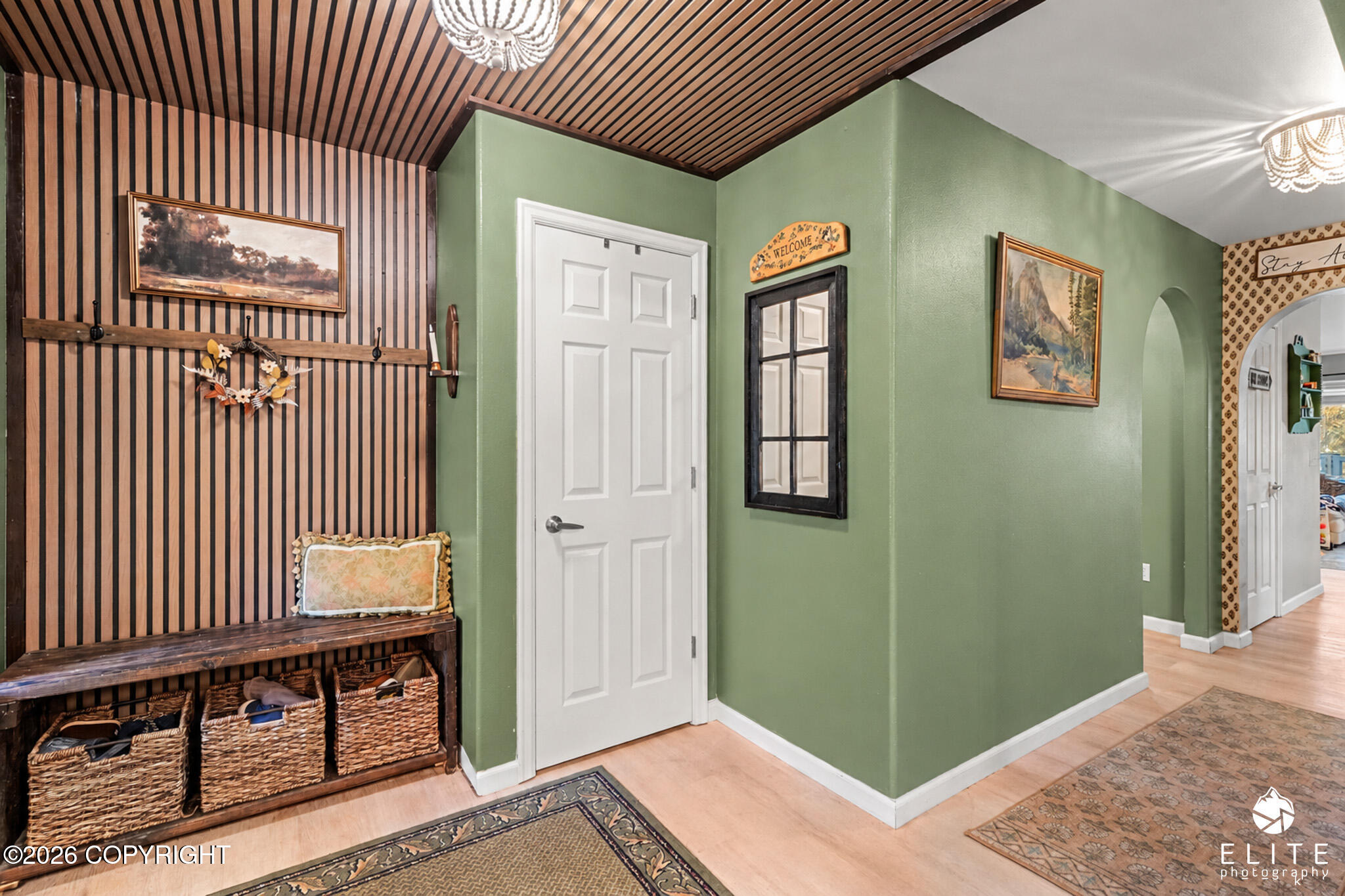 4300 S Twin Peaks Drive Property Photo 4
