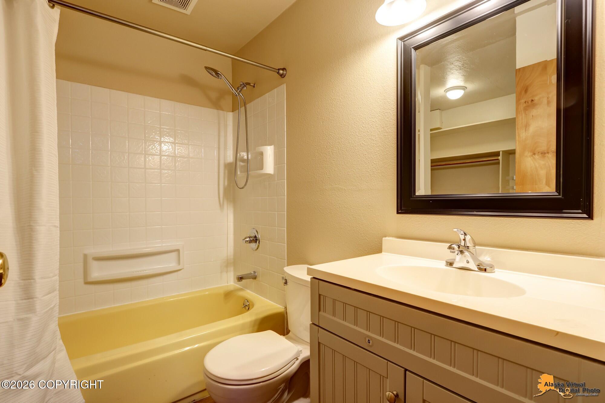 342 N Klevin Street #3 Property Photo 12