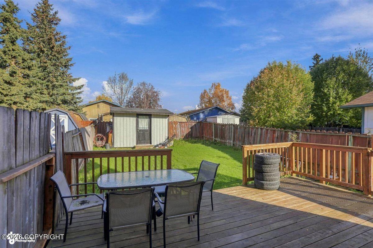 1211 Crow Berry Circle Property Photo 4
