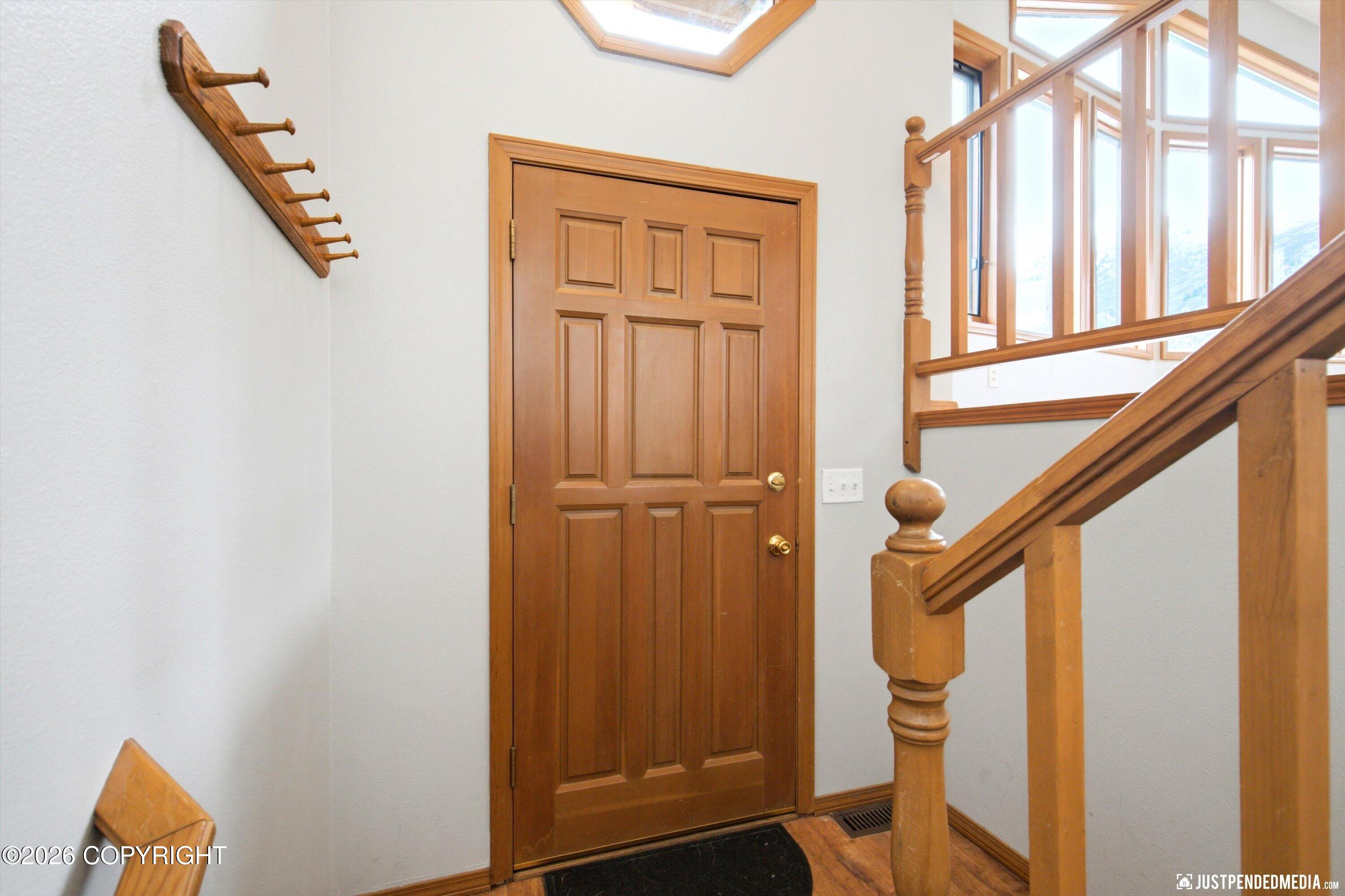 18724 Price Island Circle Property Photo 7