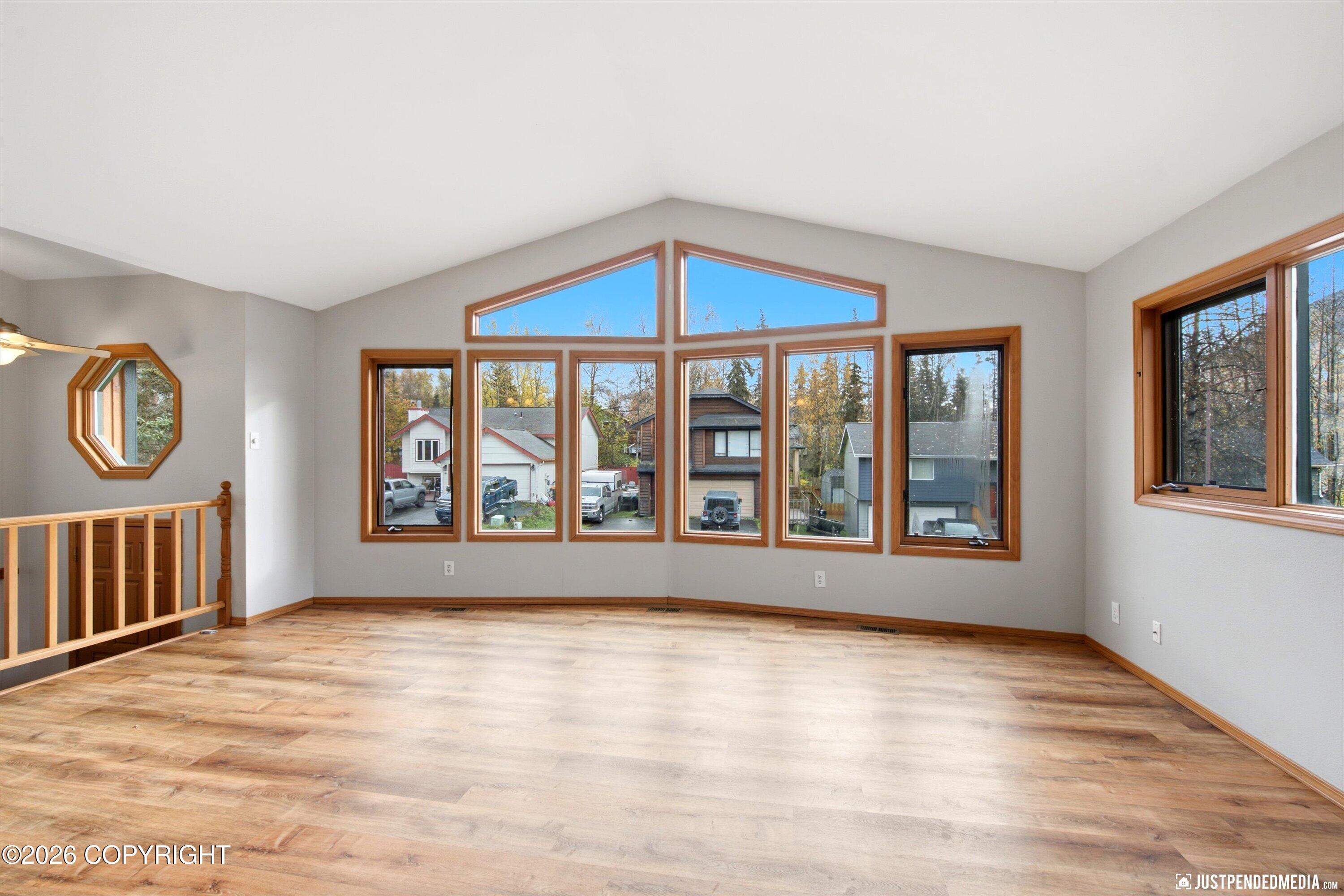 18724 Price Island Circle Property Photo 10