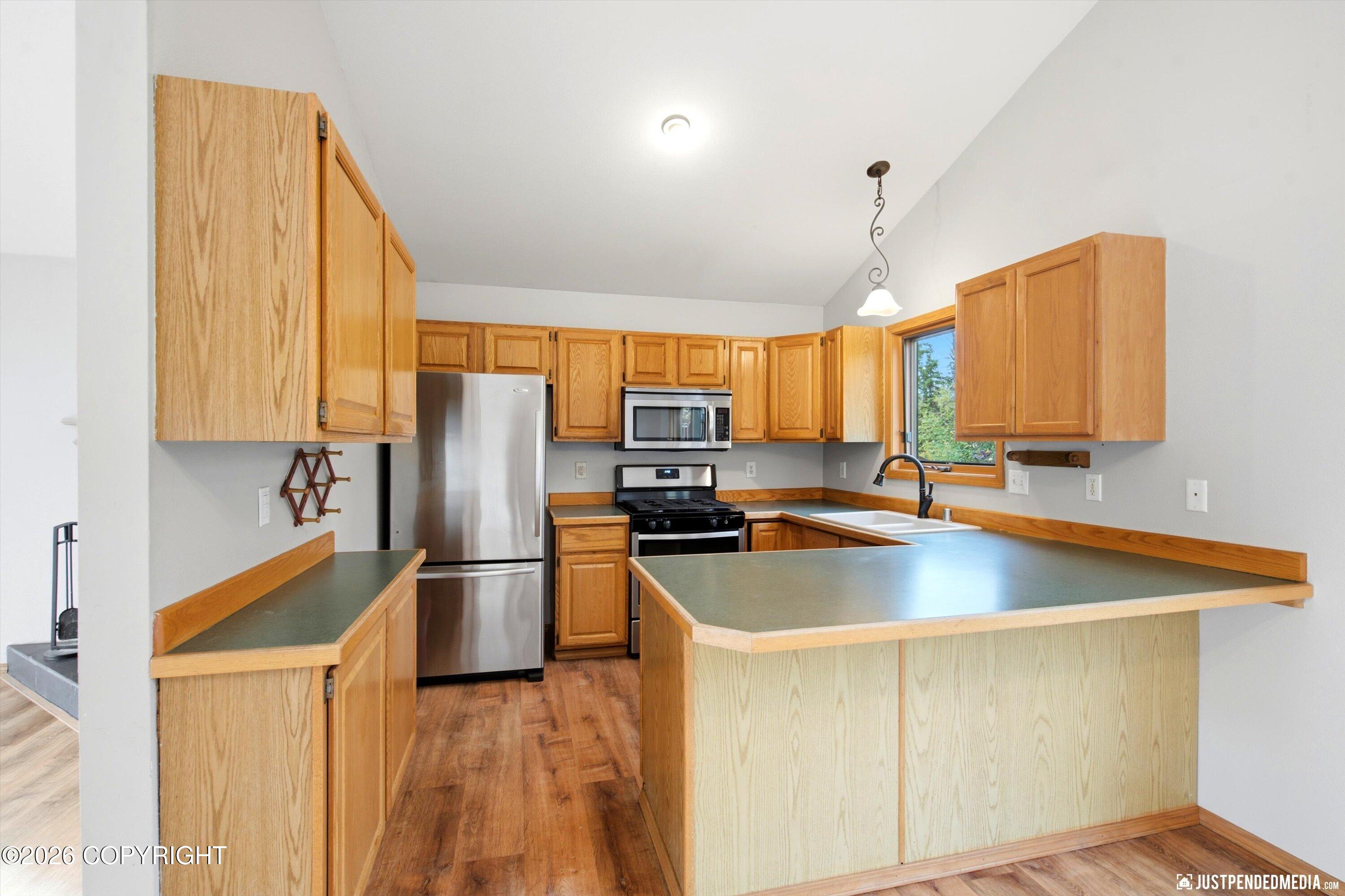 18724 Price Island Circle Property Photo 16