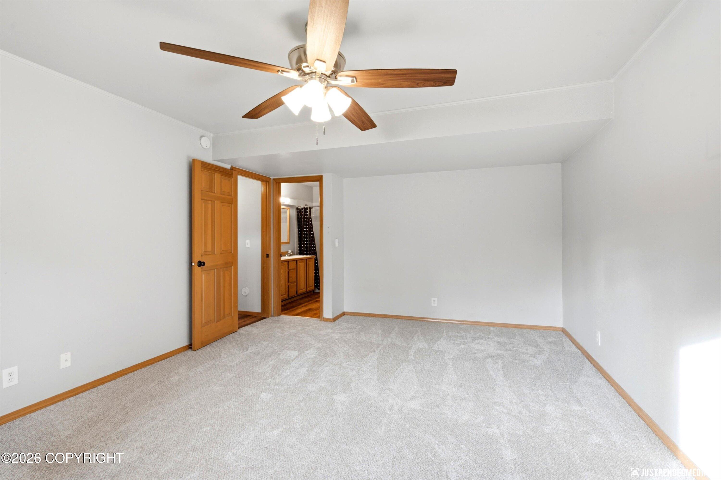 18724 Price Island Circle Property Photo 31