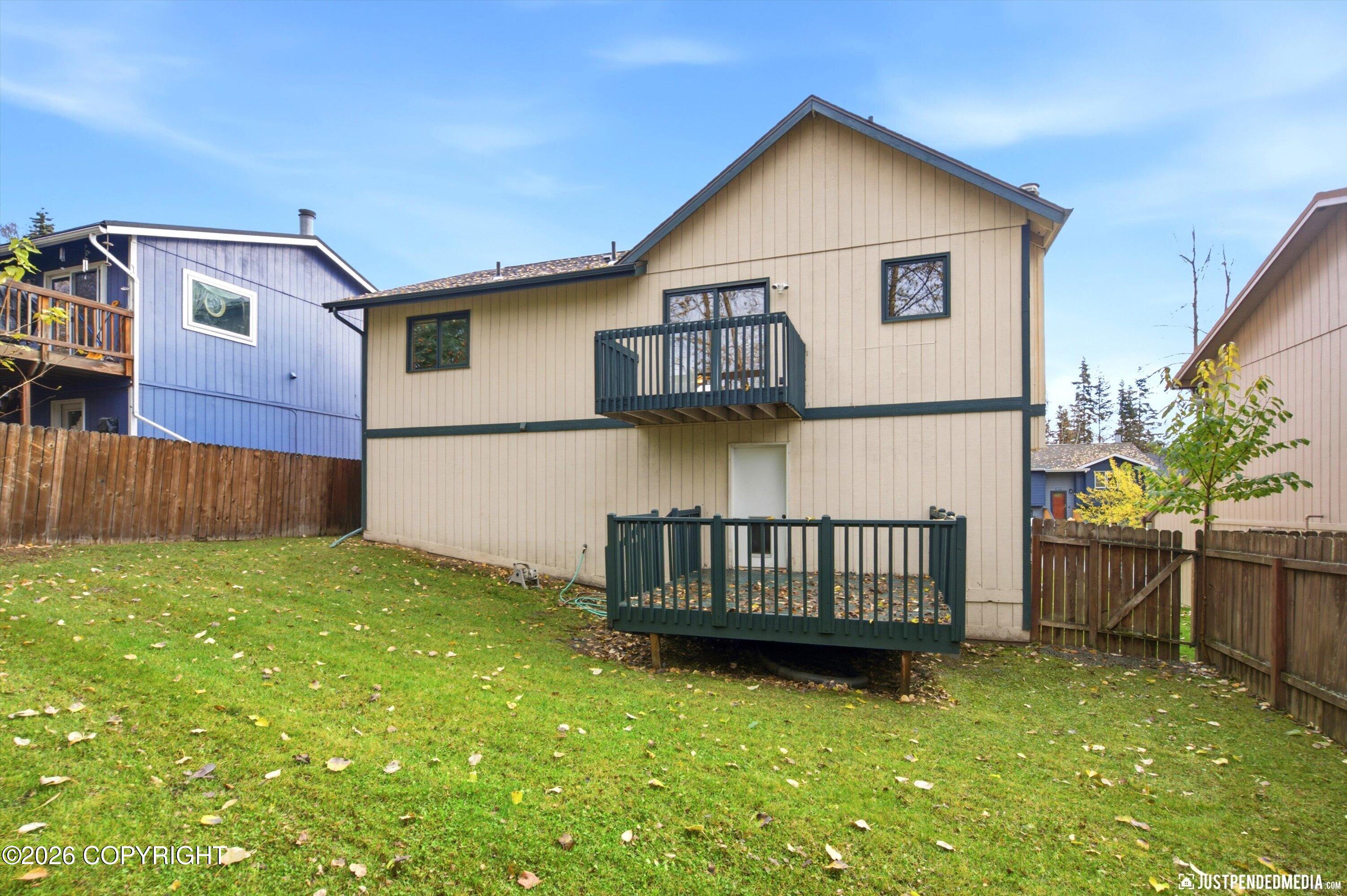18724 Price Island Circle Property Photo 45