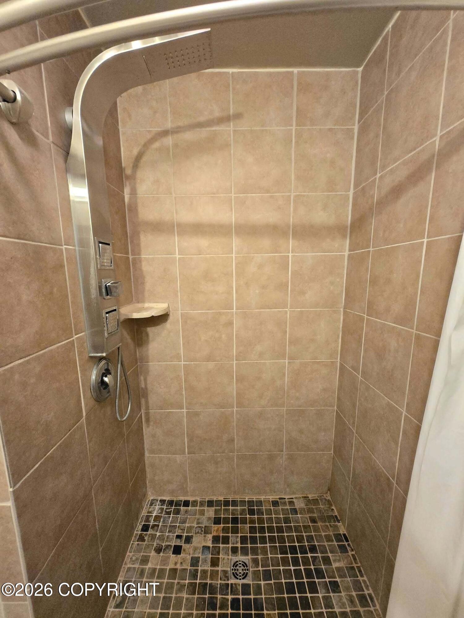 7222 Foxridge Circle #14-h Property Photo 5