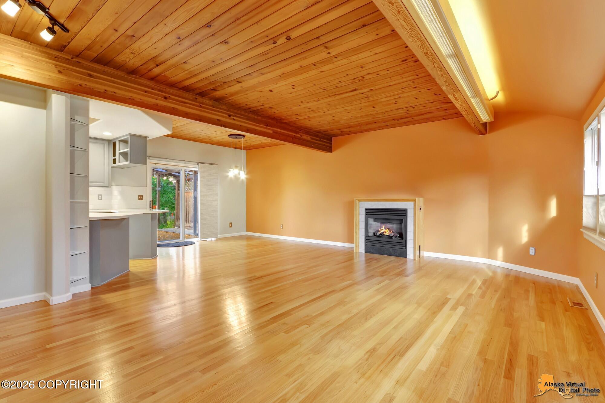 6952 Terry Street Property Photo 6