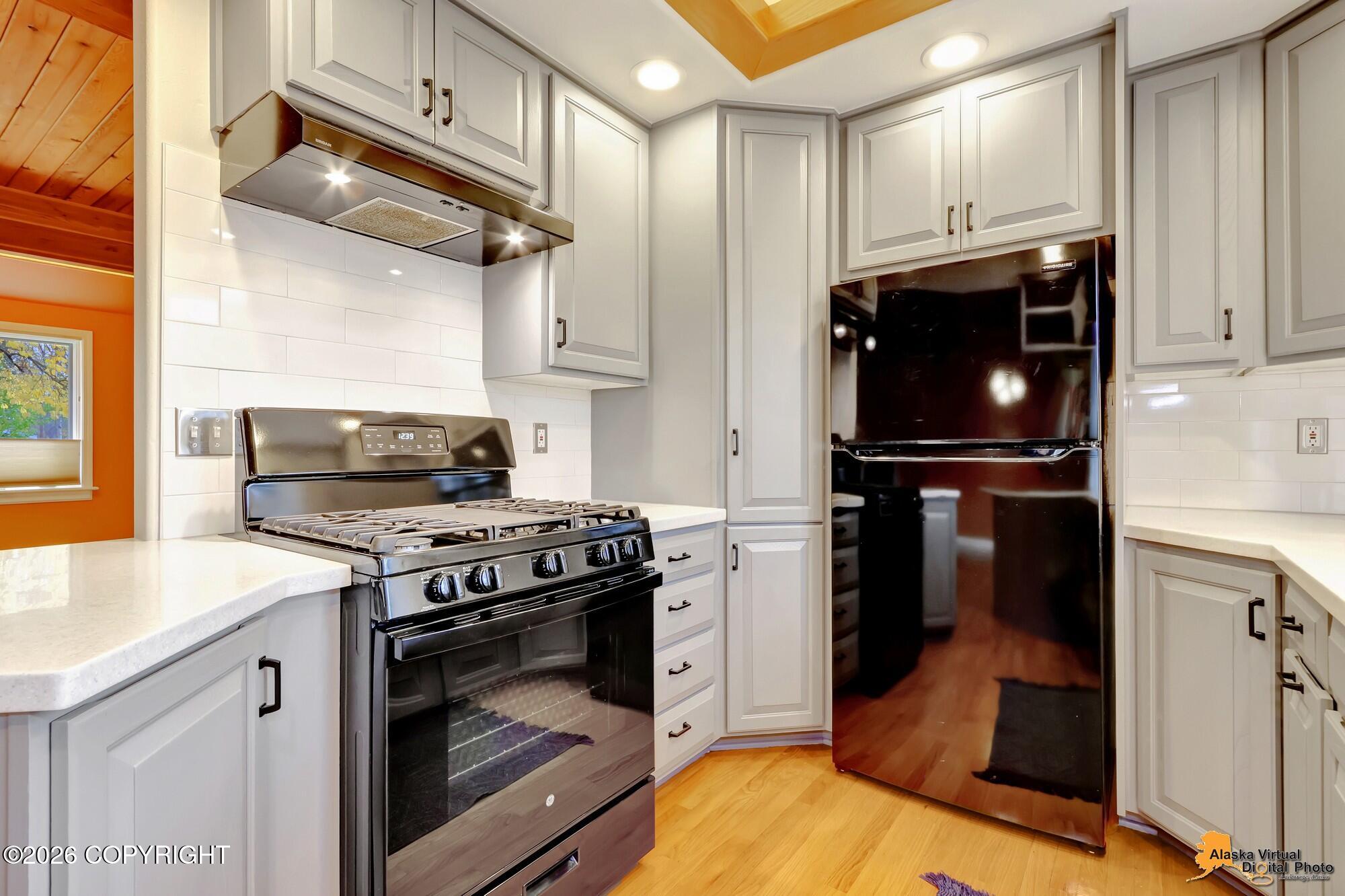 6952 Terry Street Property Photo 15