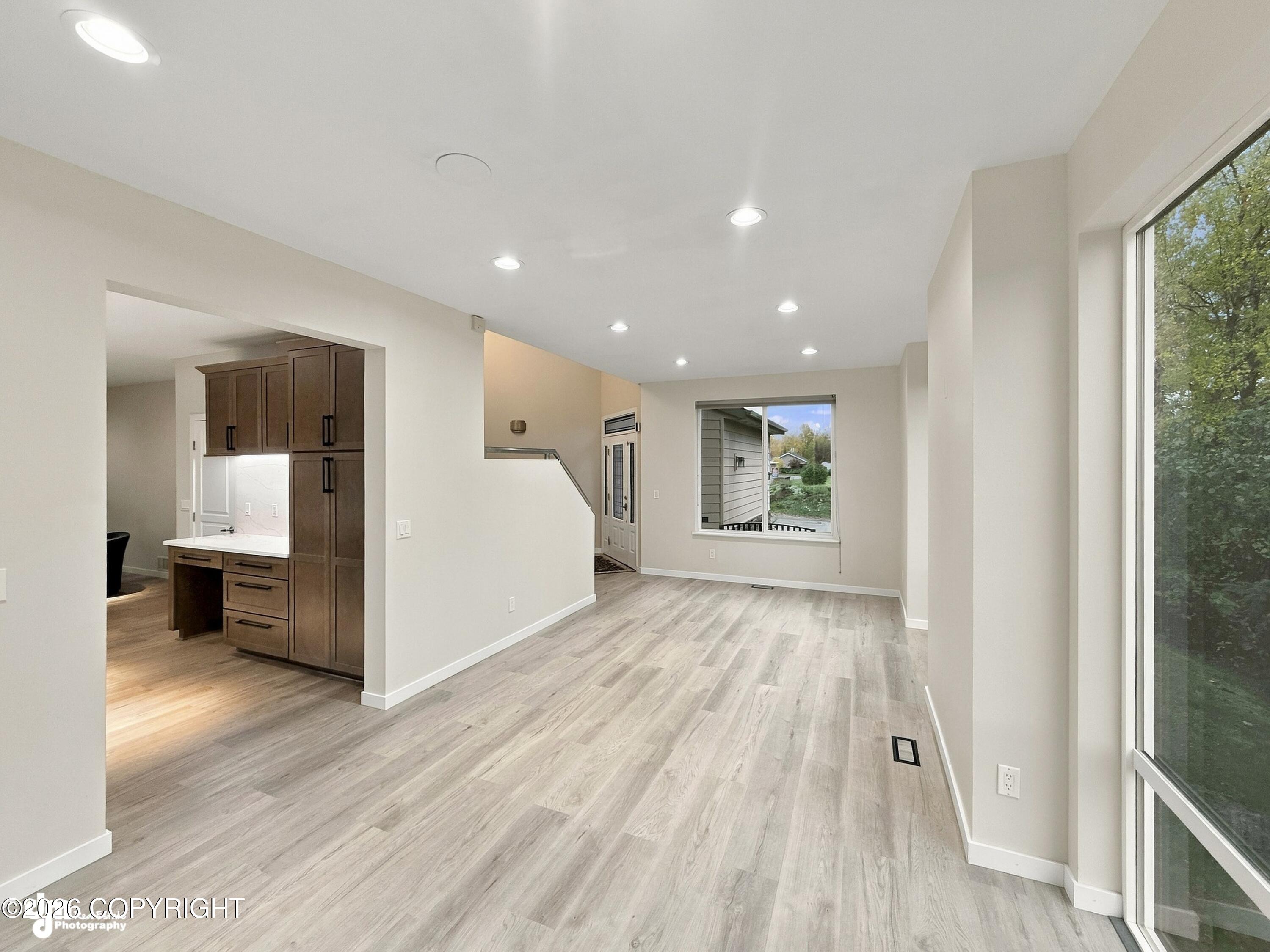 8886 Jade Street Property Photo 8