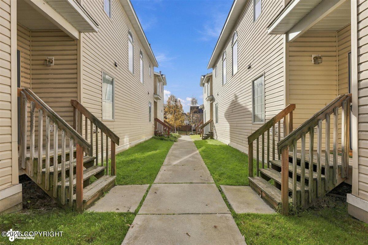 6943 Gold Kings Avenue Avenue #c Property Photo 3