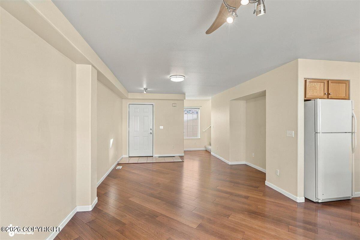 6943 Gold Kings Avenue Avenue #c Property Photo 7