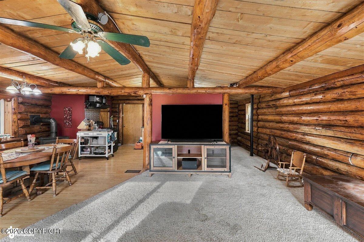 5510 N Westfork Drive Property Photo 8