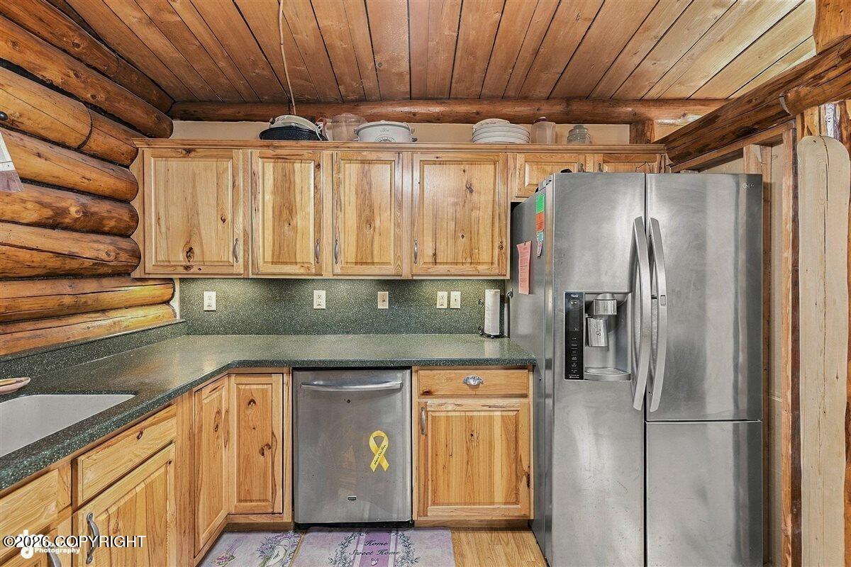 5510 N Westfork Drive Property Photo 17