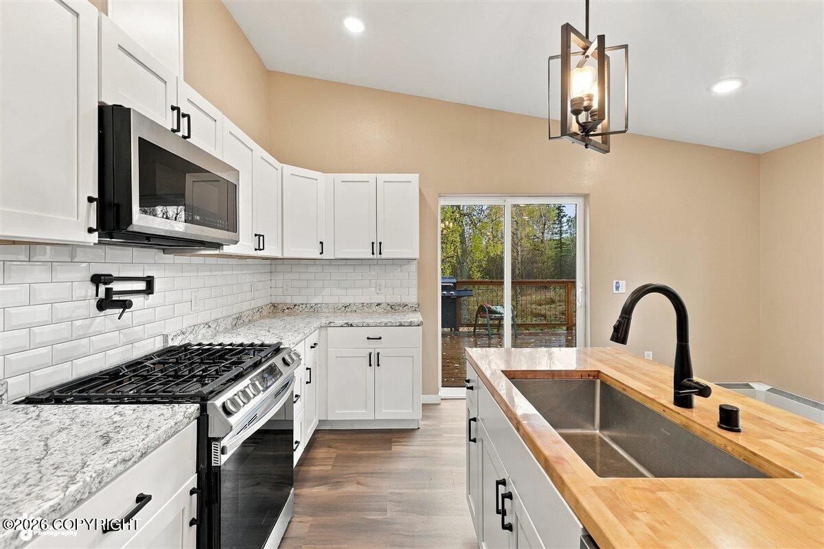 8724 W Obrien Creek Drive Property Photo 3