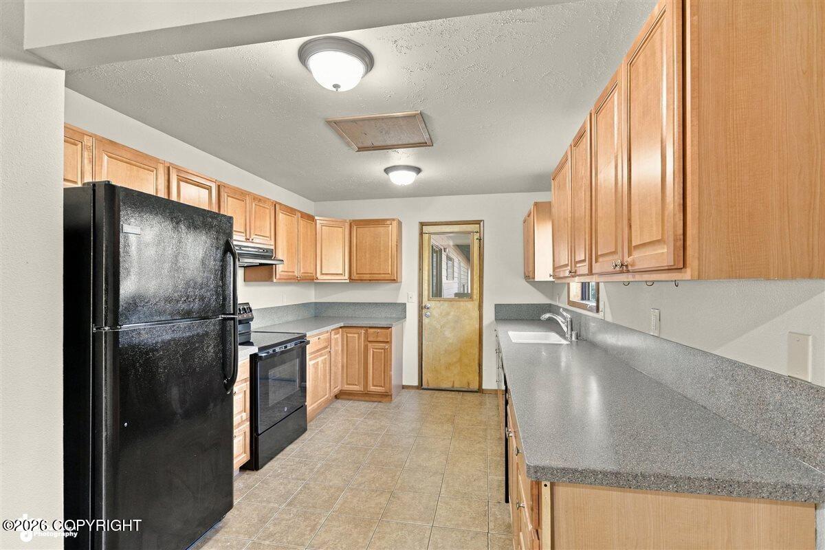 16935 Park Place Street #2 Property Photo 30
