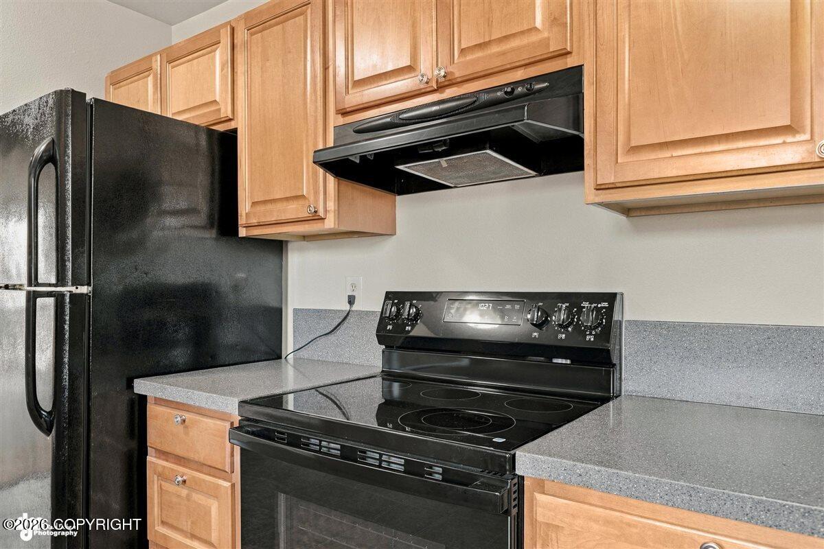 16935 Park Place Street #2 Property Photo 33