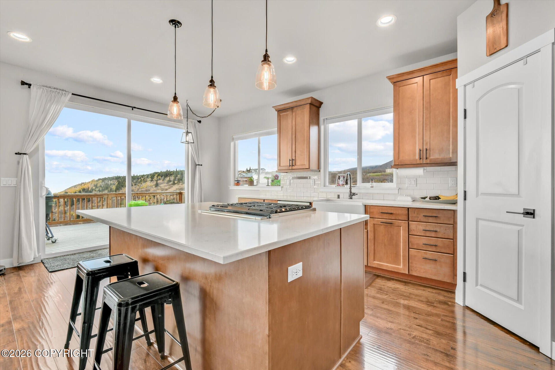 10380 Honey Bear Lane Property Photo 8