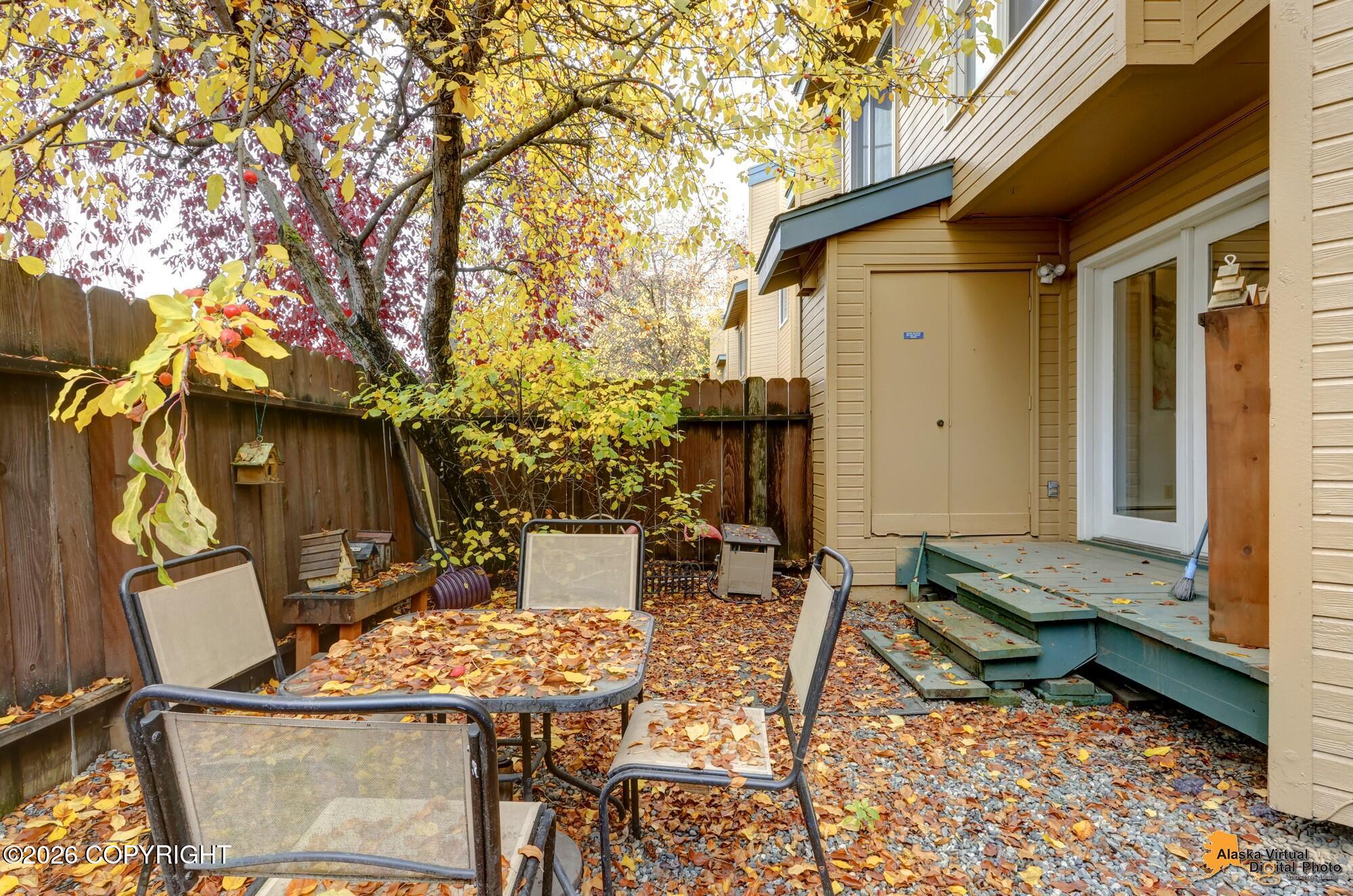 6420 E Northern Lights Boulevard #7b Property Photo 8