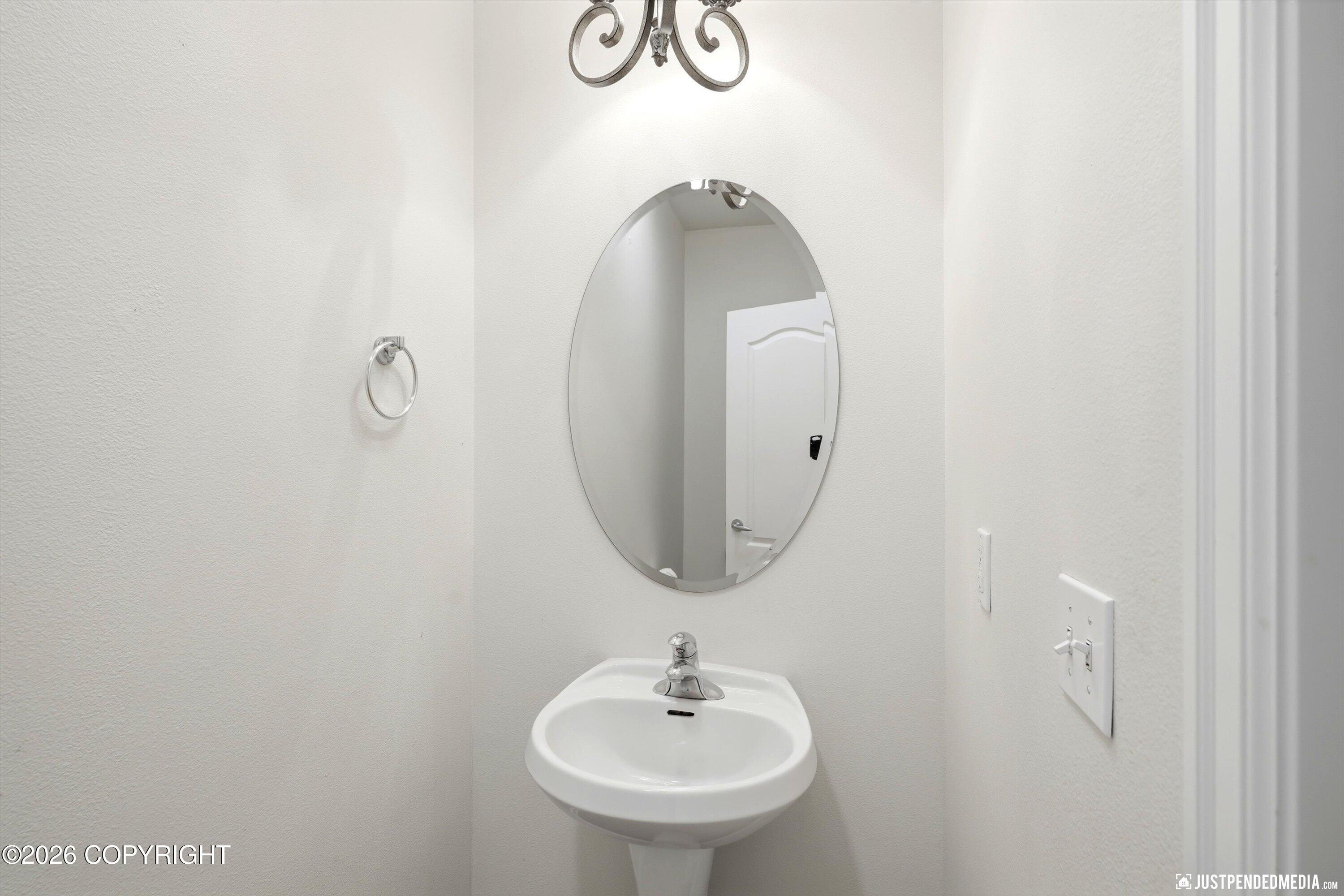 13230 Fullenwider Circle Property Photo 16