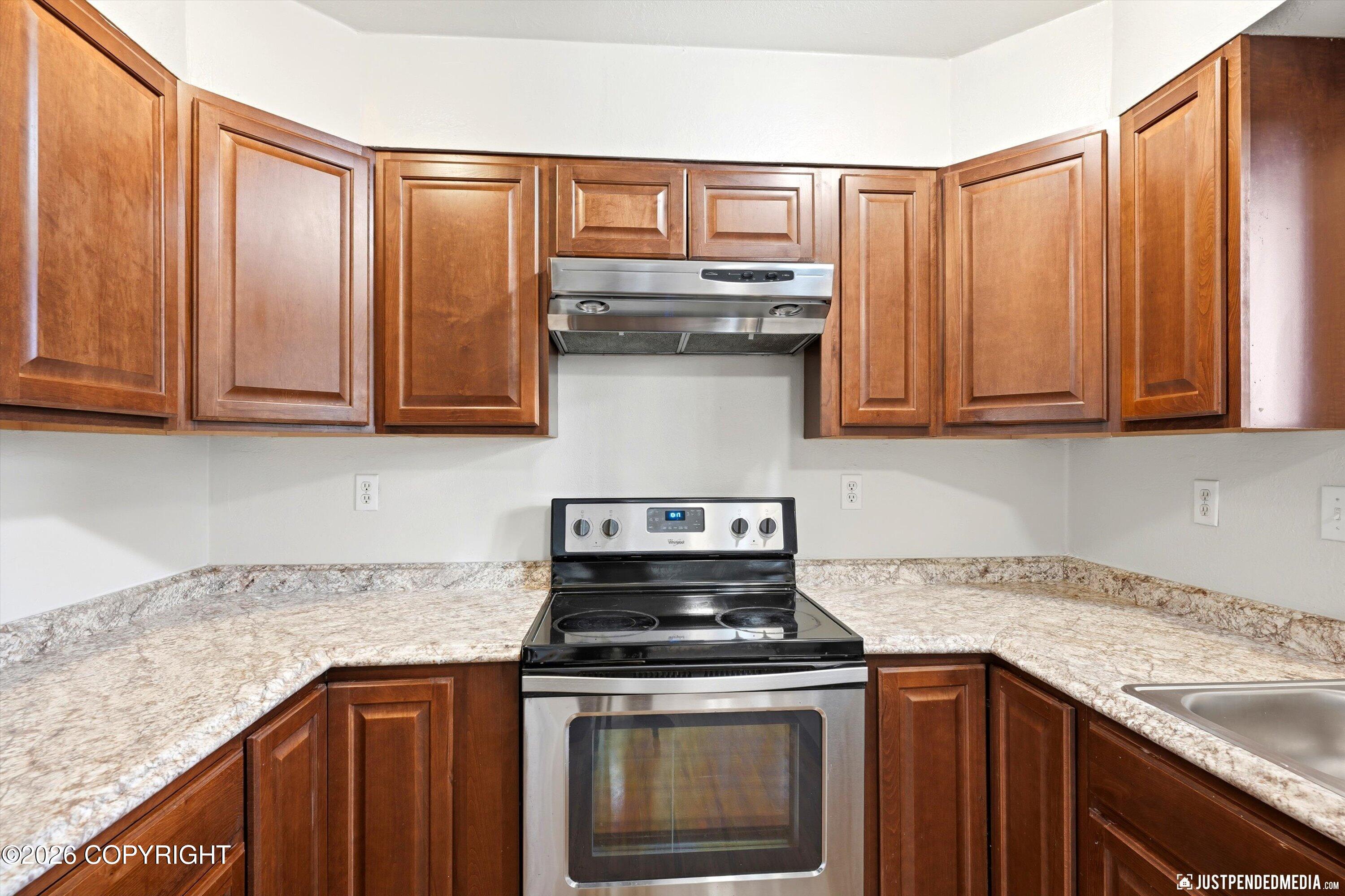 1543 Karluk Street Property Photo 11