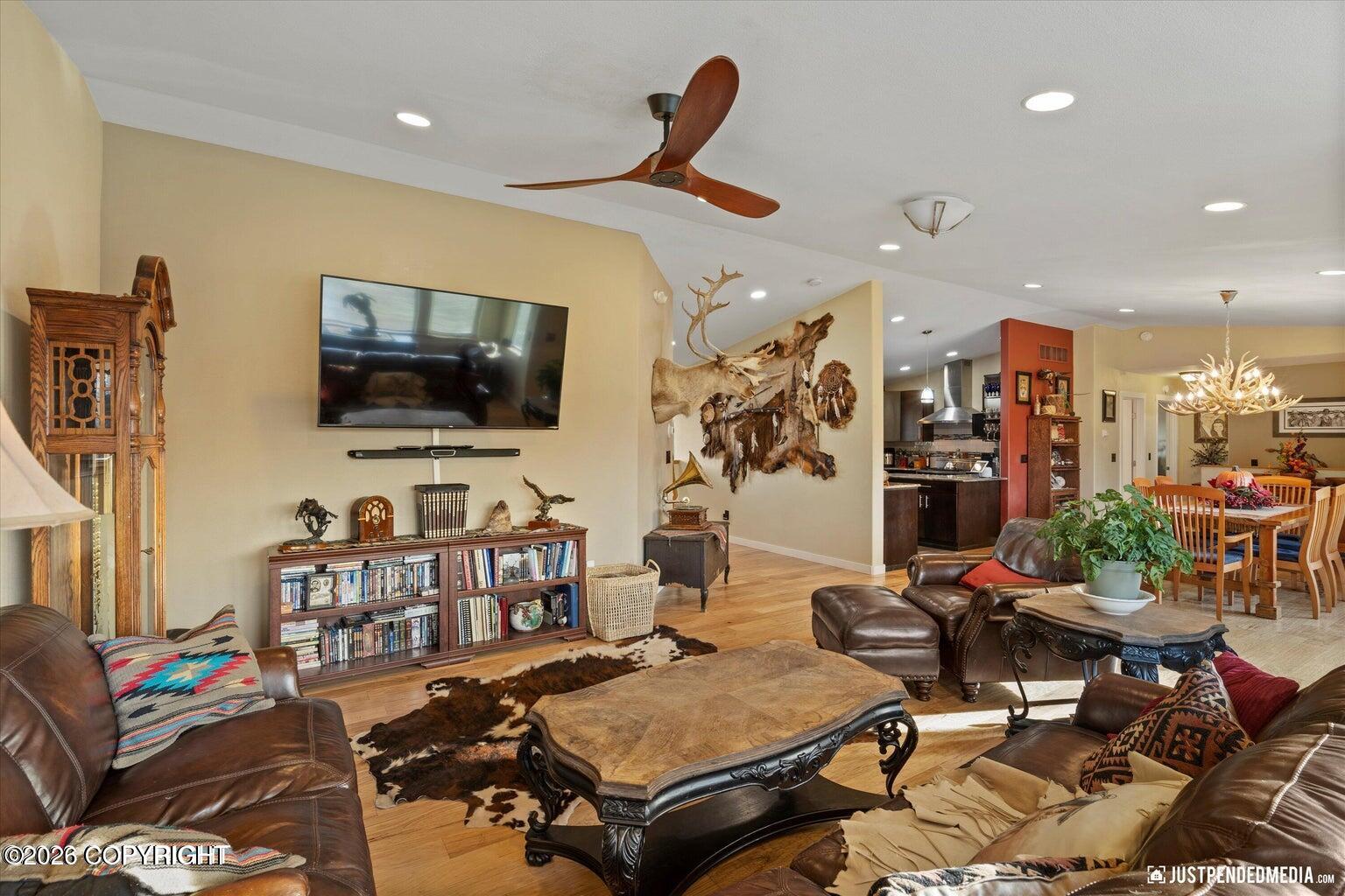 3872 N Charley Drive Property Photo 5