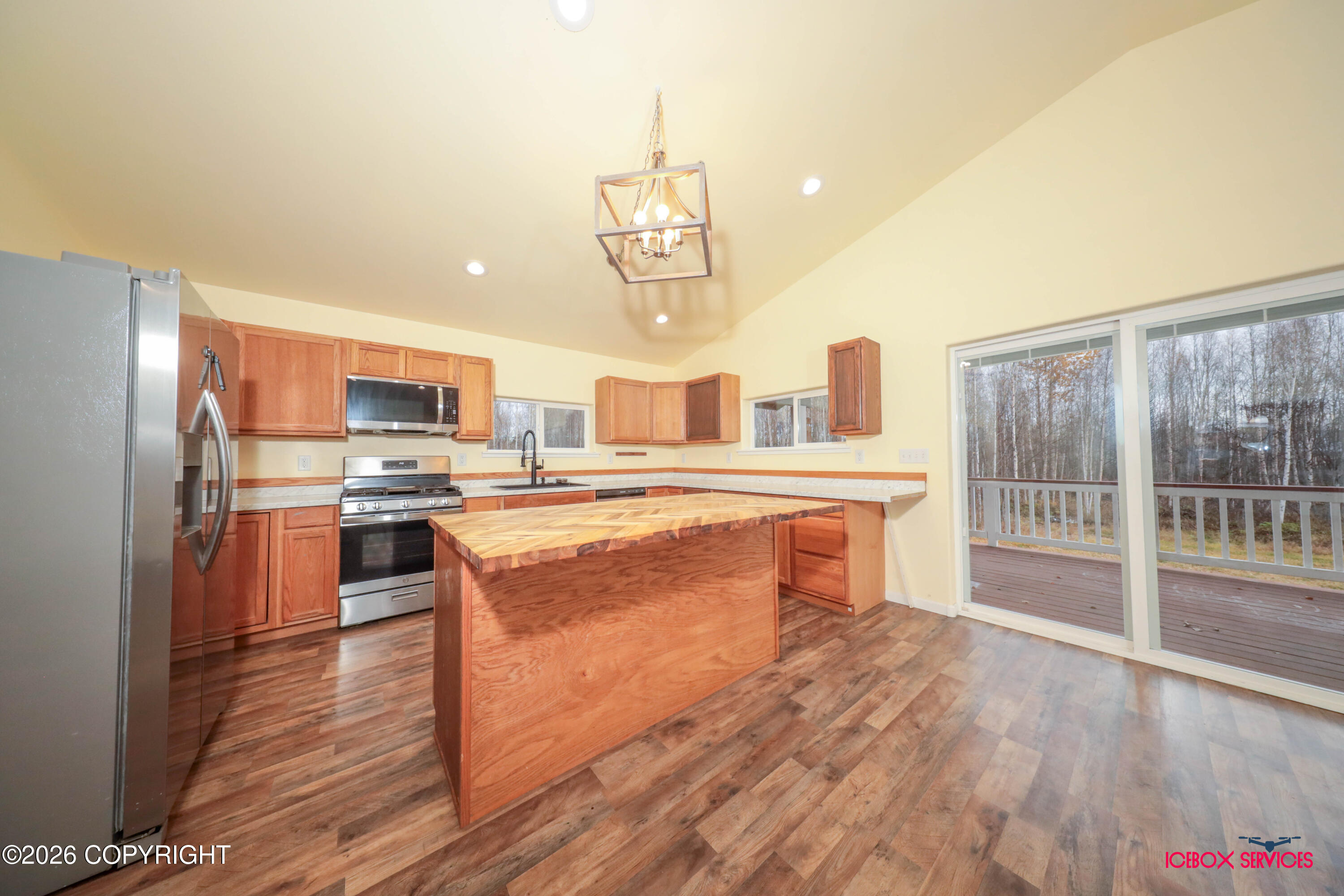 2754 S Beechwood Circle Property Photo 7