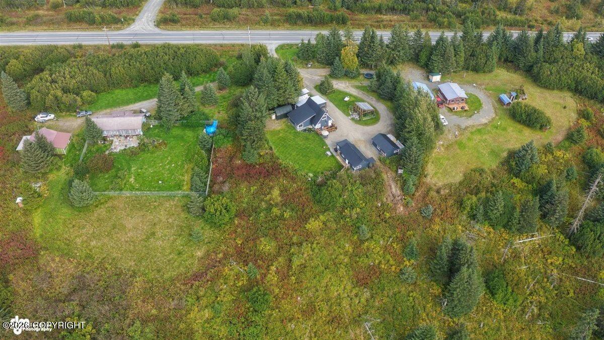 28279 Sterling Highway Property Photo 2
