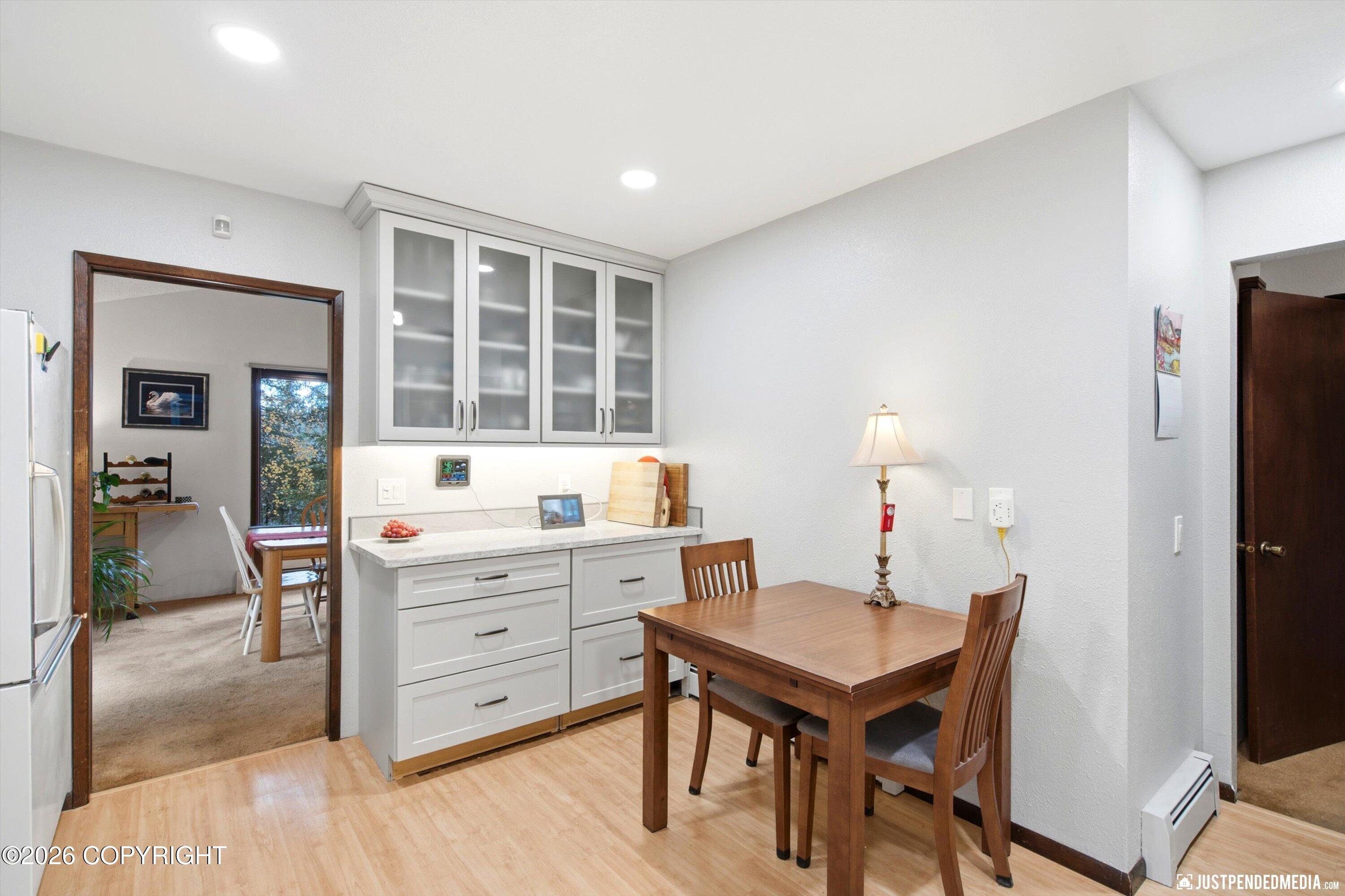 10020 Lone Tree Drive Property Photo 18