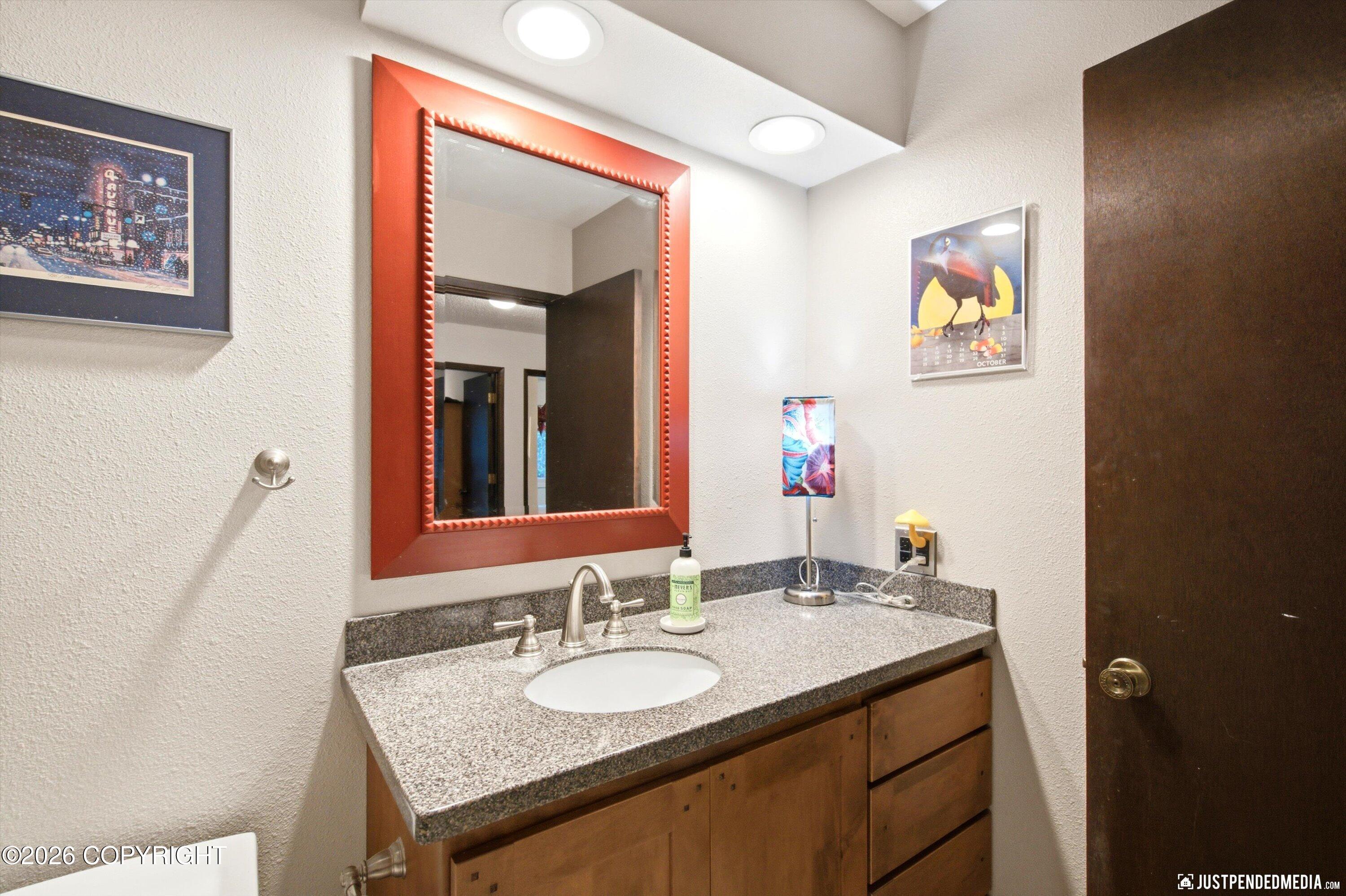 10020 Lone Tree Drive Property Photo 31
