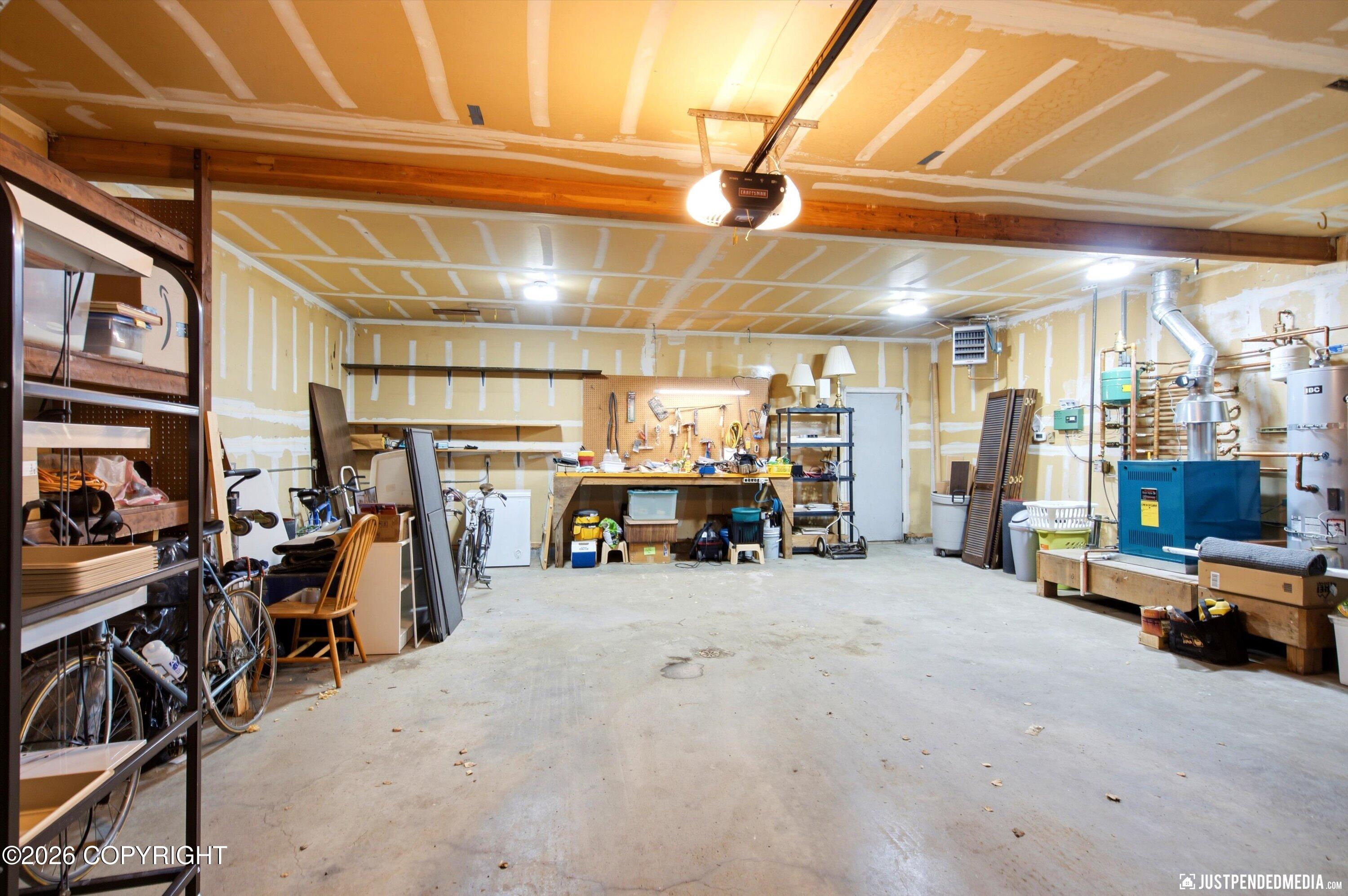 10020 Lone Tree Drive Property Photo 42