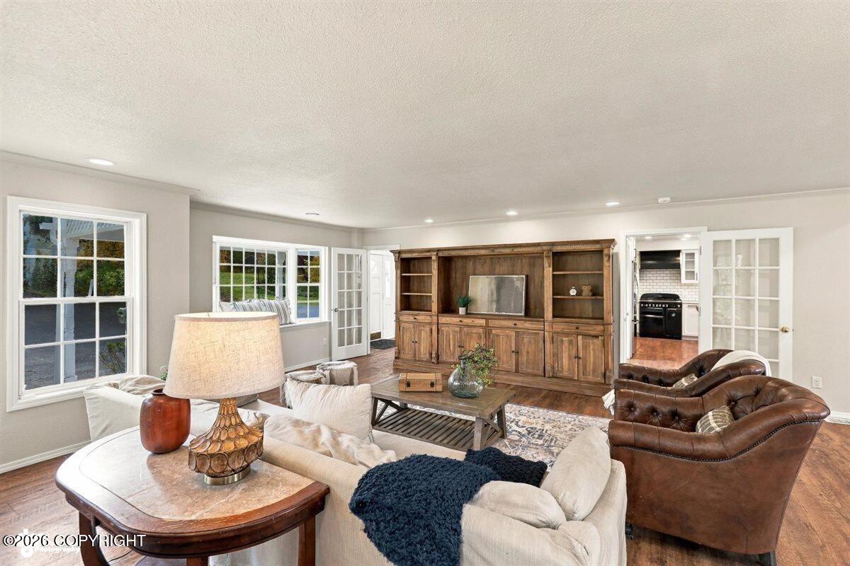 11060 Hideaway Lake Drive Property Photo 8