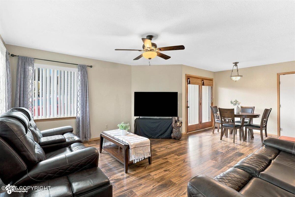 1521 Stellar Drive Property Photo 2
